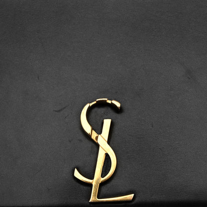 Saint Laurent Smooth Calfskin Monogram Cassandra Clasp Bag Black Rouge Legion 16 of 17