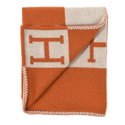 Hermes Wool Cashmere Signature Classic Avalon Blanket Ecru Potiron 2 of 3