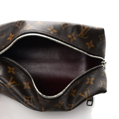 Louis Vuitton Monogram Macassar Toiletry Kit 5 of 10