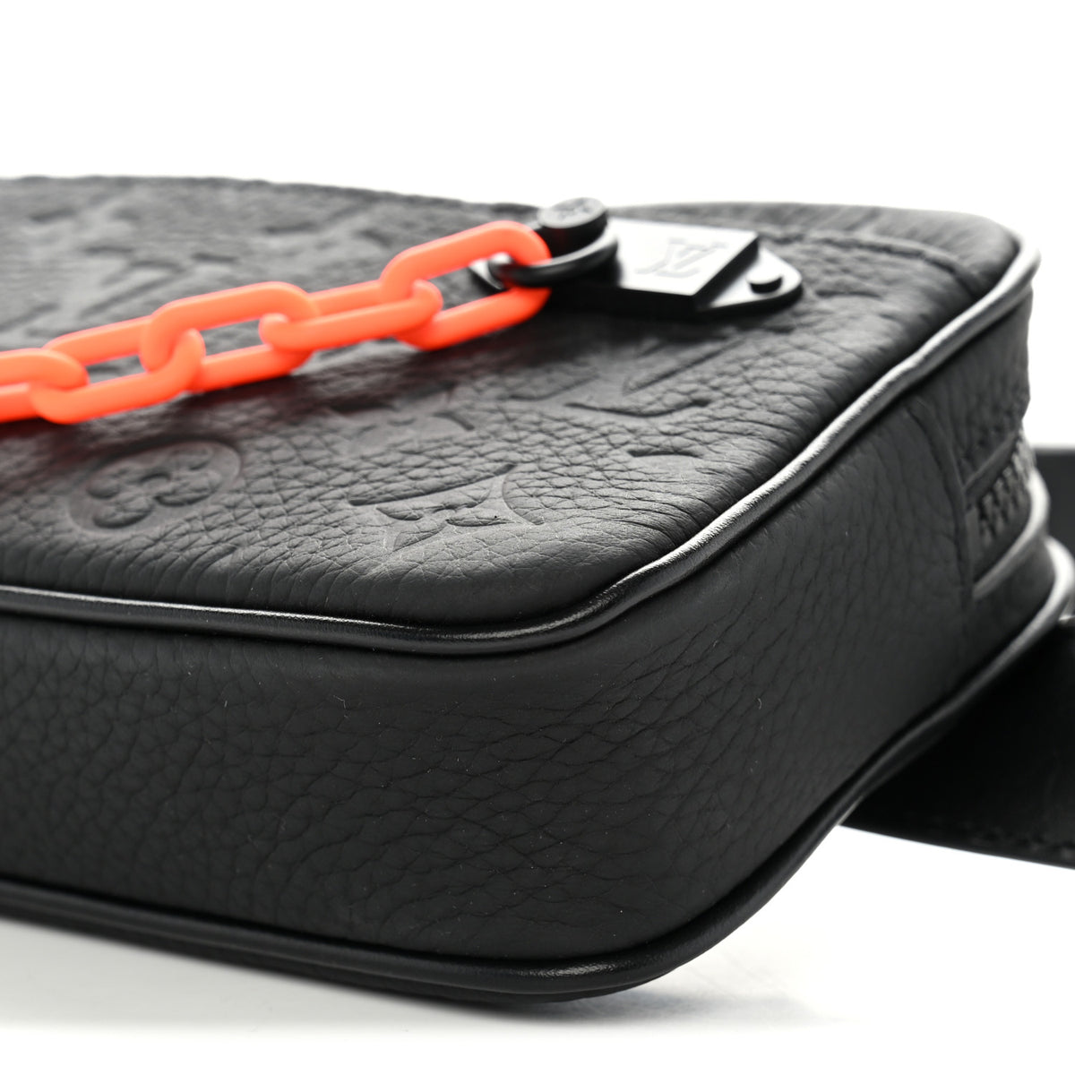 Taurillon Monogram Uniformes Solar Ray Soft Pochette Volga Belt Bag Black