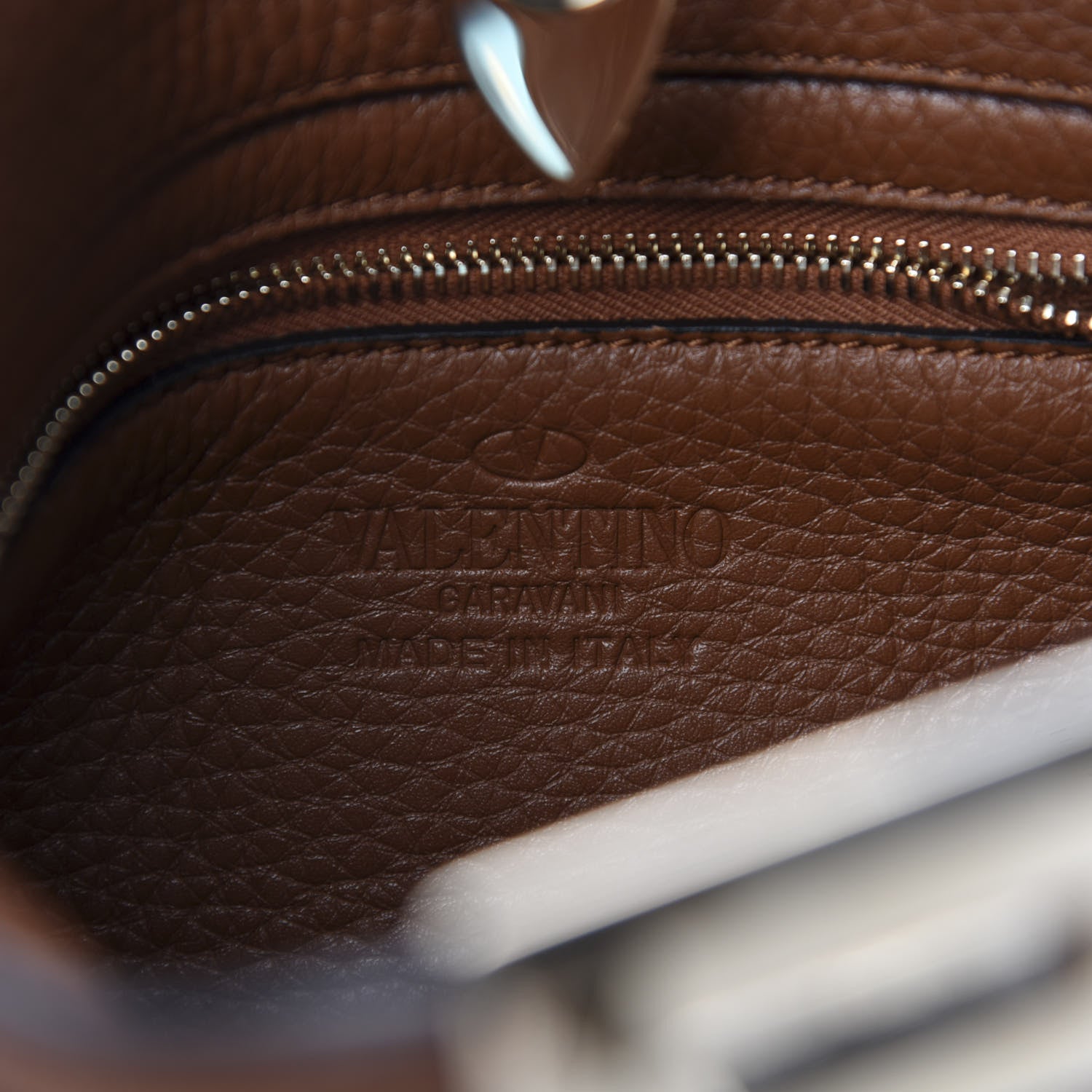 Valentino Garavani Pebbled Calfskin Mini Rockstud Flip-Lock Messenger Bag Light Cuir 8 of 9