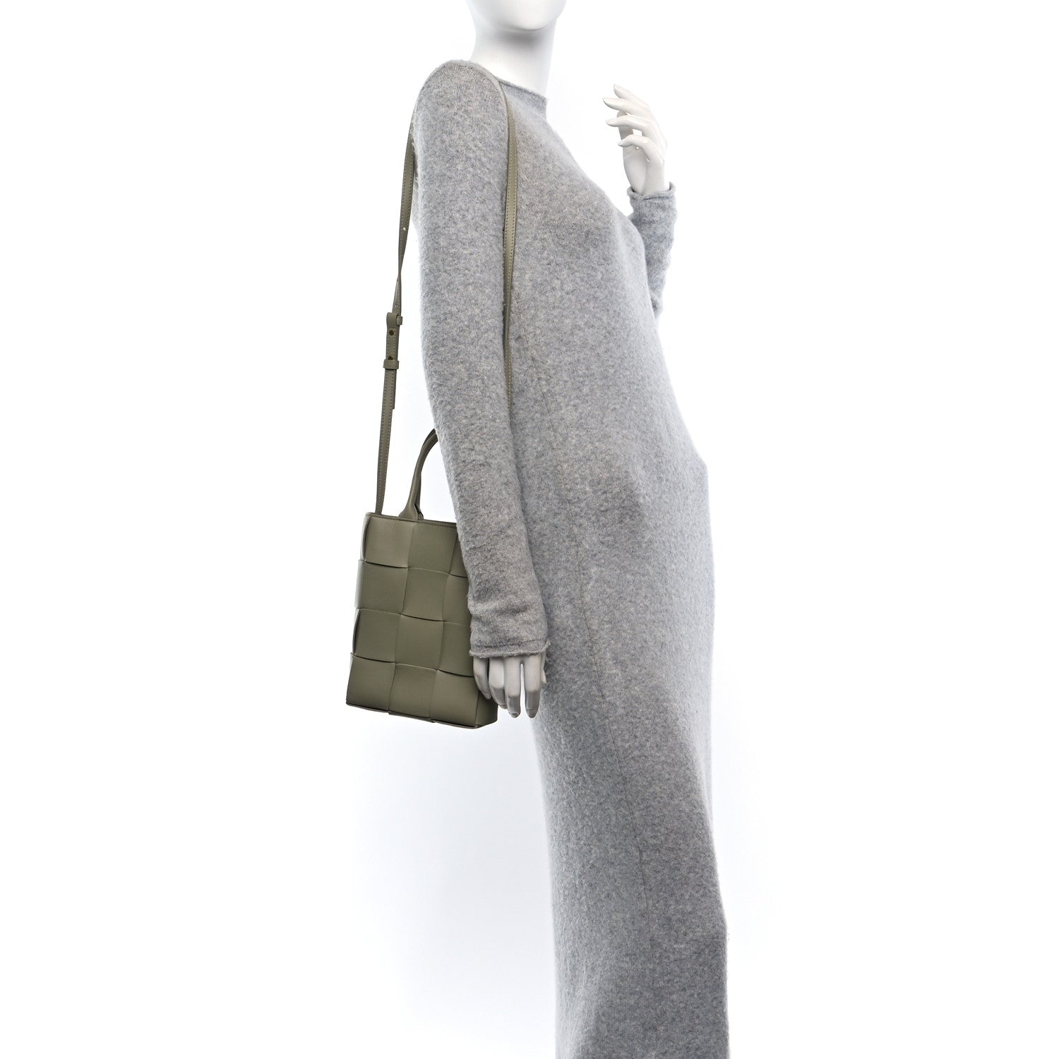 Bottega Veneta Lambskin Maxi Intrecciato North South Cassette Tote Travertine 2 of 9
