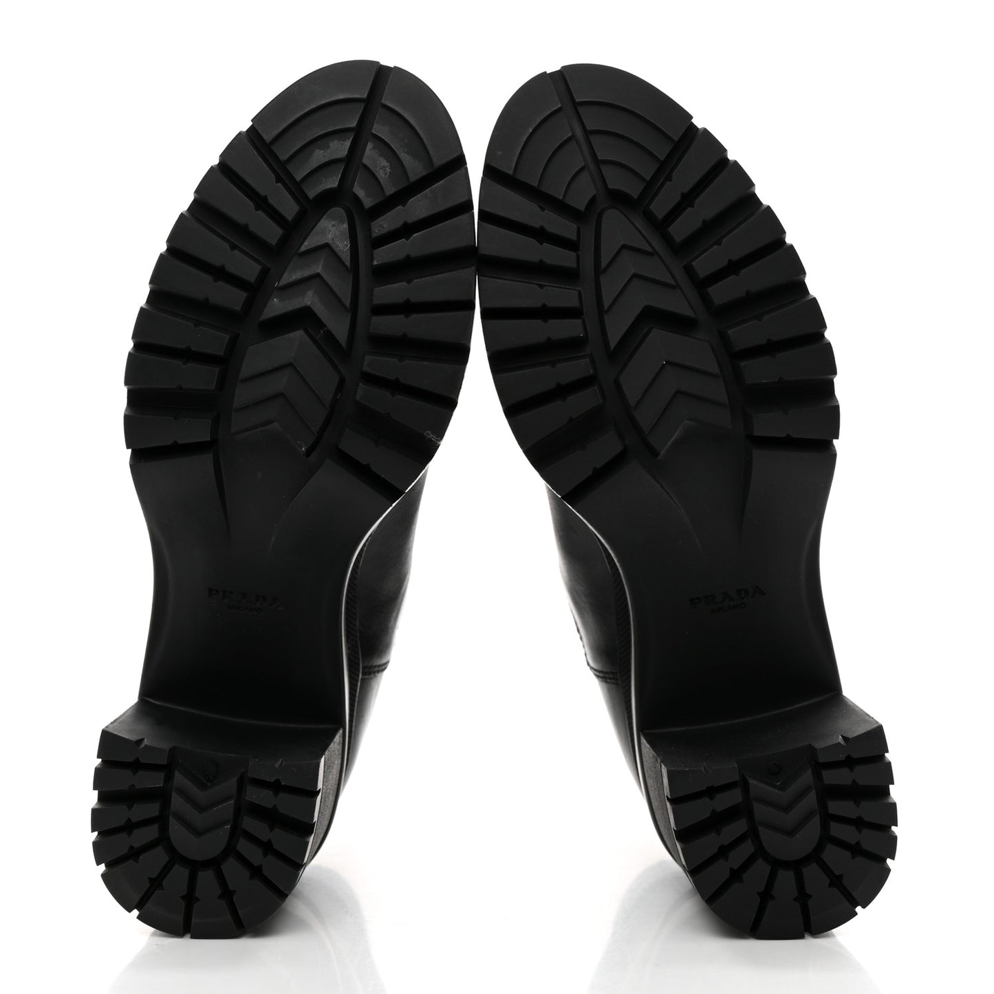 Vitello Montana Lug Sole Chelsea 55mm Boots 36 Black