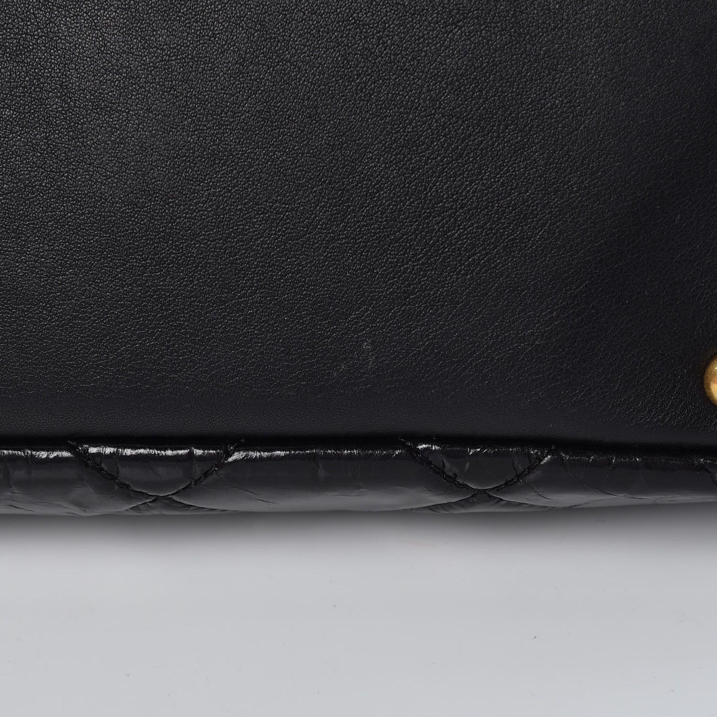 Glazed Crinkled Lambskin Large East West Flap Black