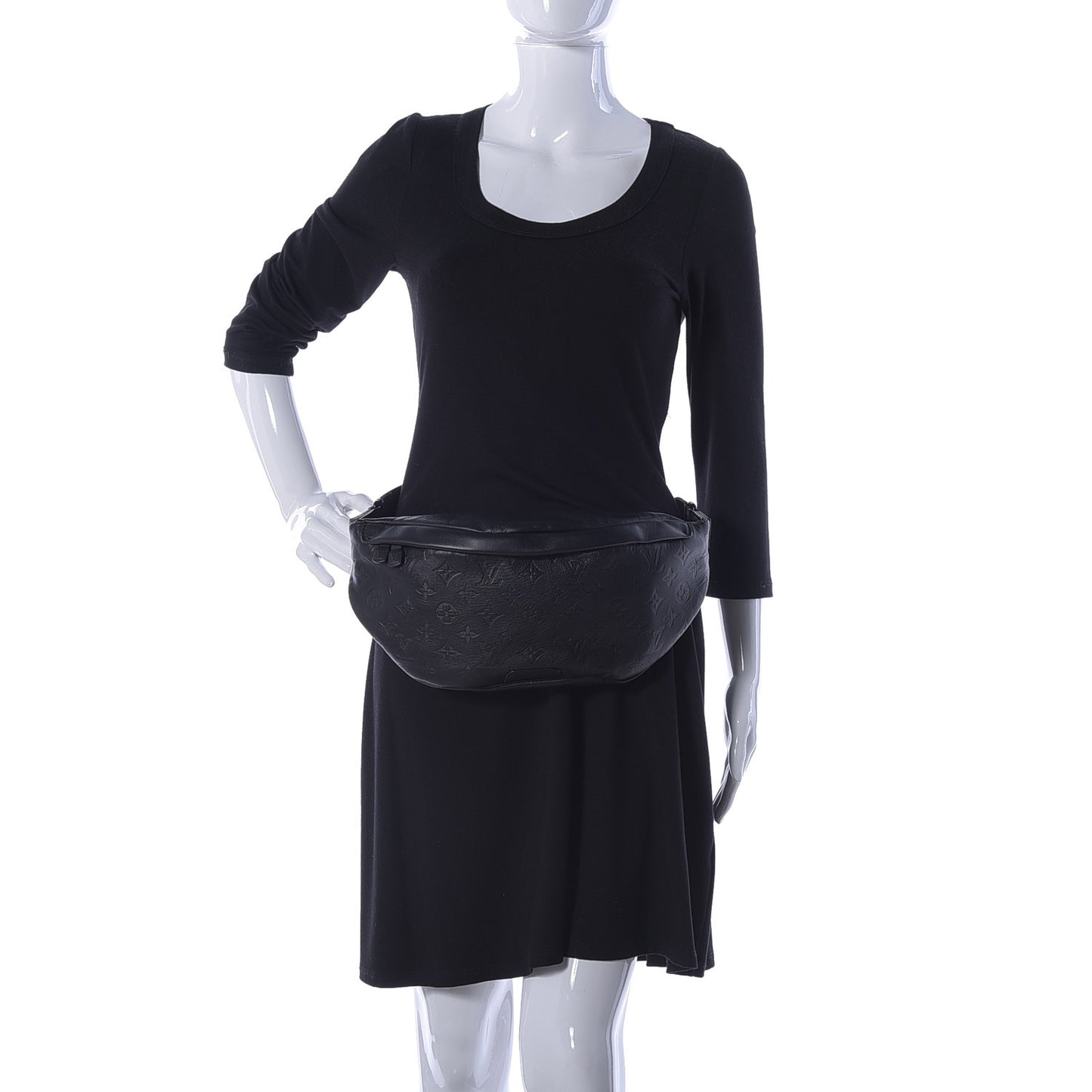 Calfskin Monogram Shadow Discovery Bumbag Black