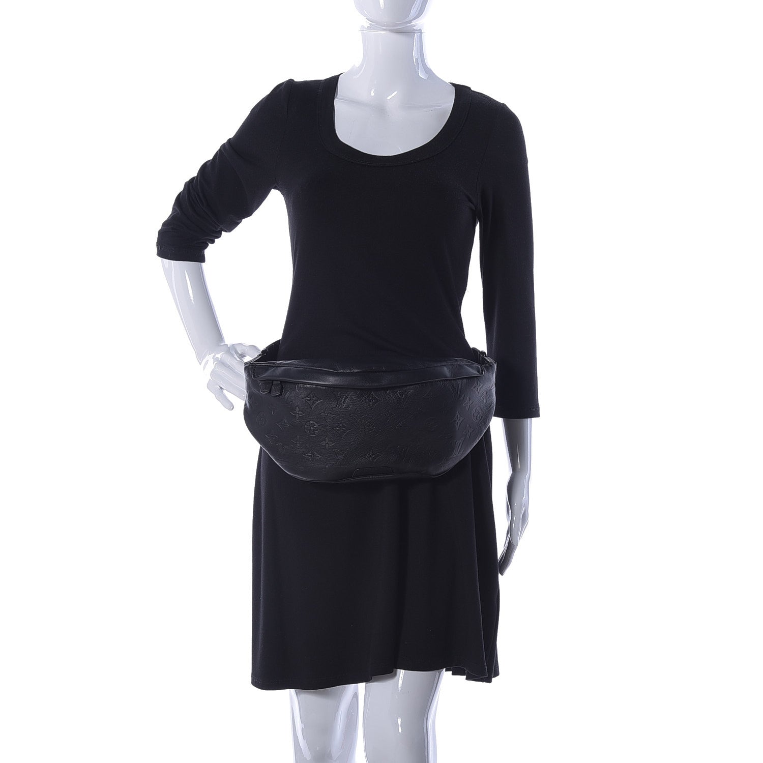 Louis Vuitton Calfskin Monogram Shadow Discovery Bumbag Black 2 of 10