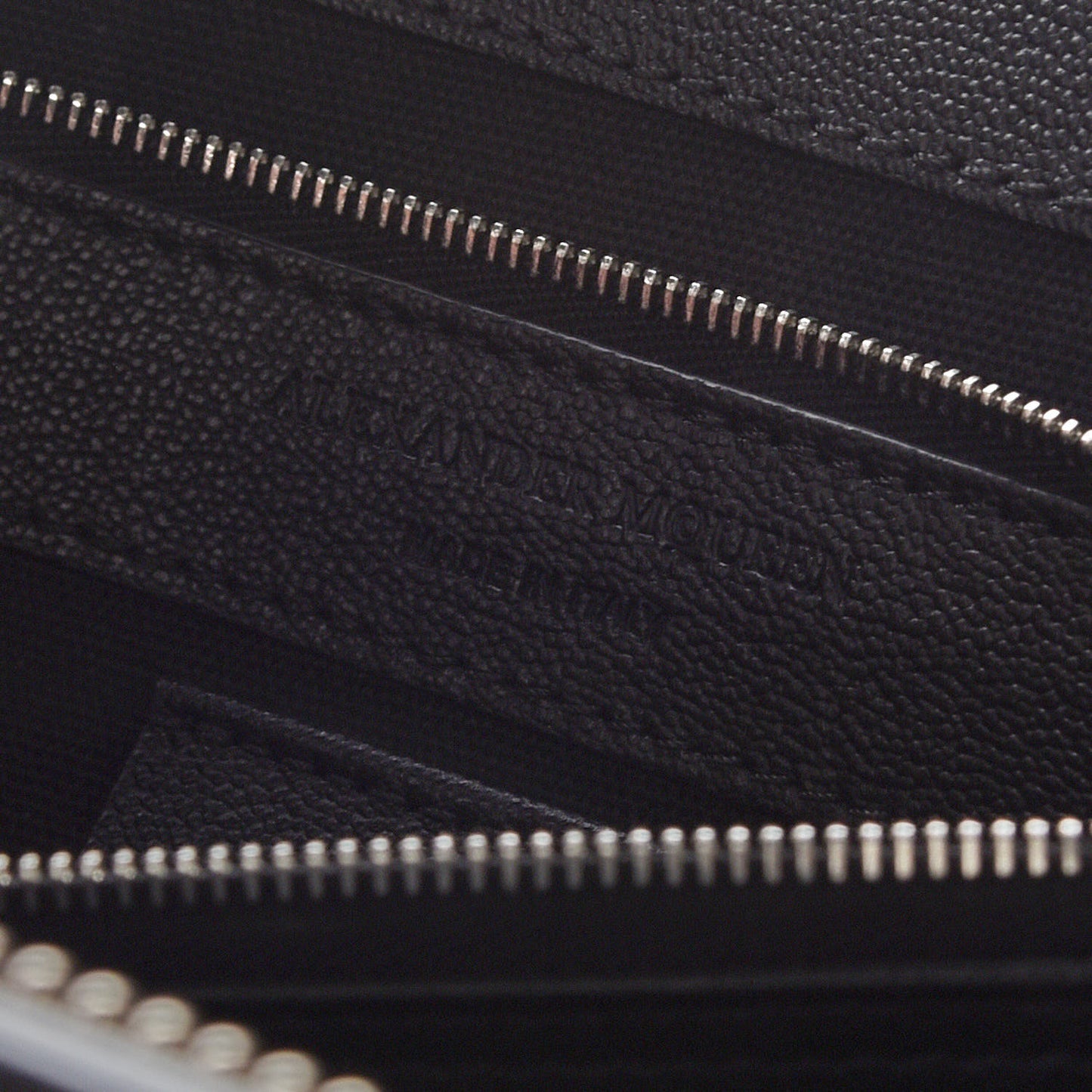 Calfskin Heroine Open Tote Black