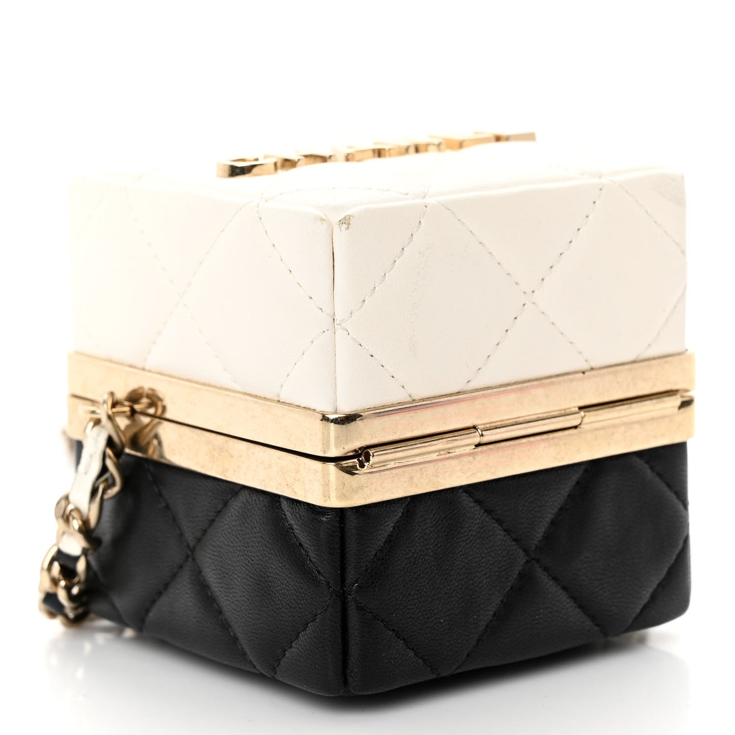 Lambskin Quilted Clutch With Chain Black White