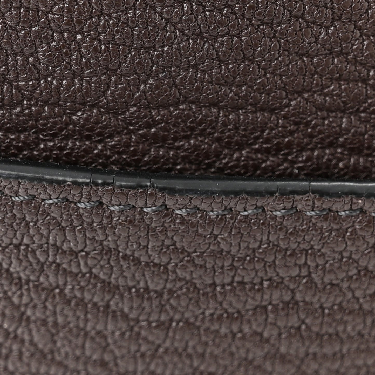 Soft Grained Calfskin Sangle Bucket Bag Ecorce