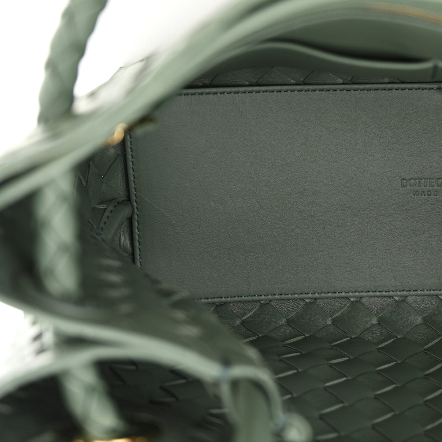Nappa Intrecciato Medium Andiamo Shoulder Bag Aloe