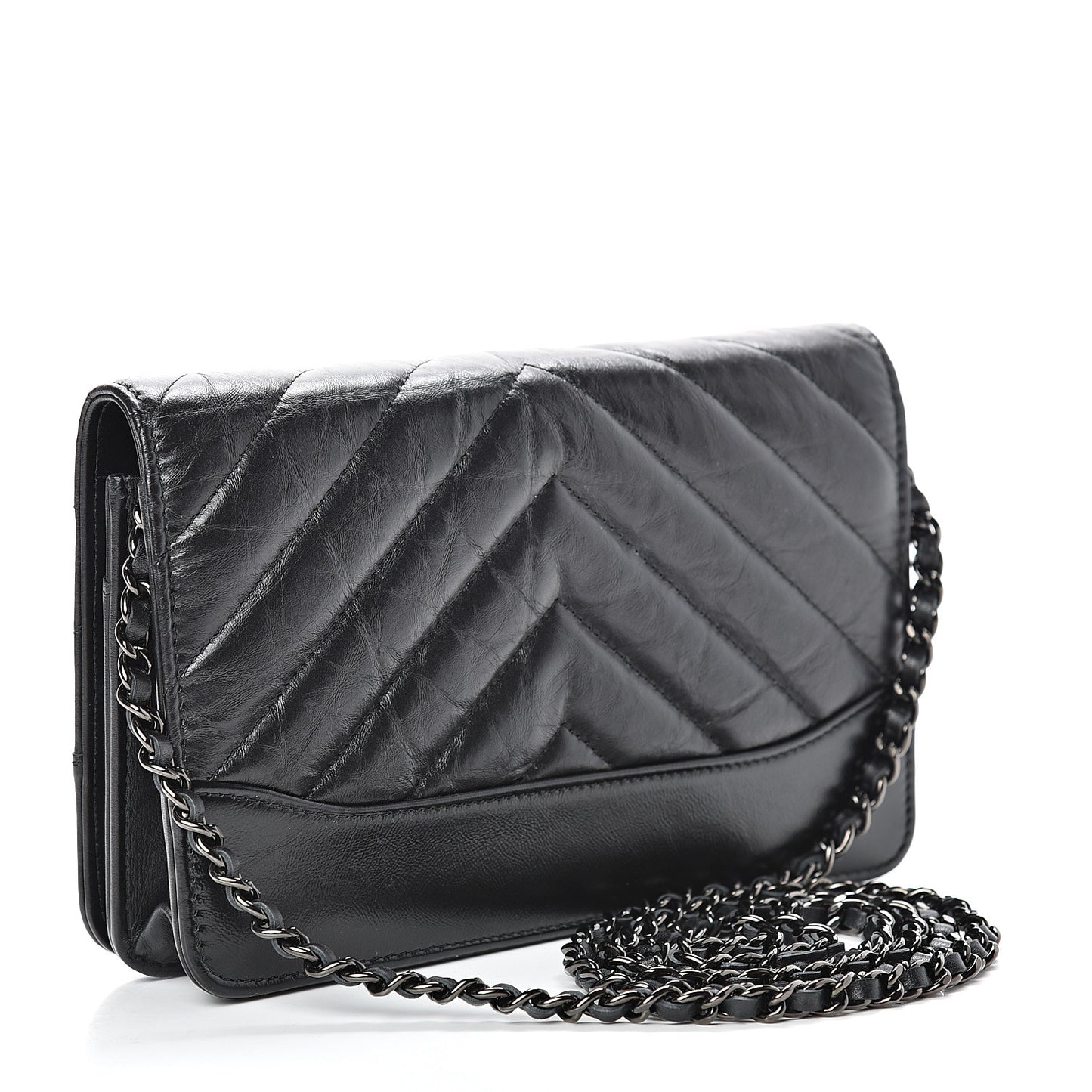 Aged Calfskin Chevron Quilted Gabrielle Wallet On Chain WOC Black
