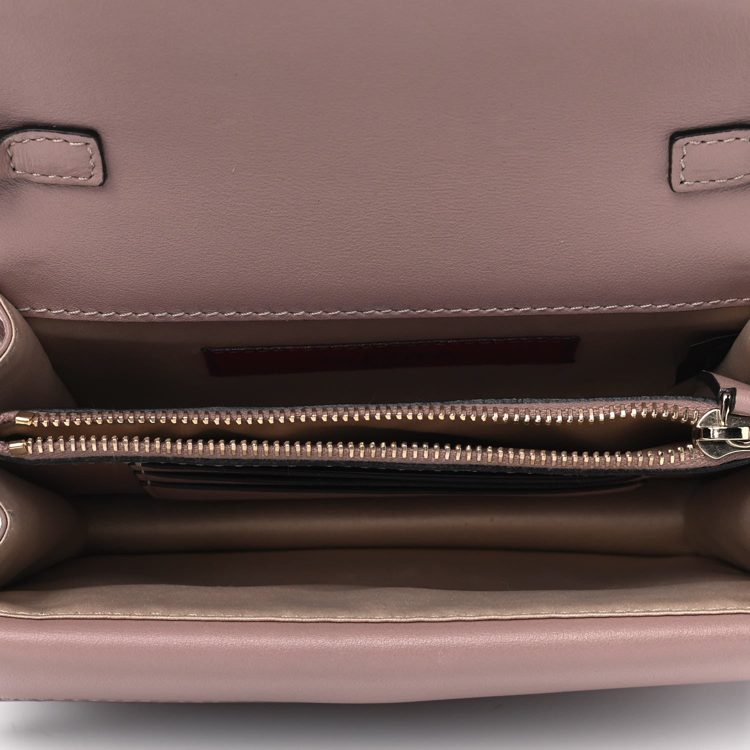 Valentino Garavani Vitello Rockstud Wallet on Chain Poudre 4 of 5