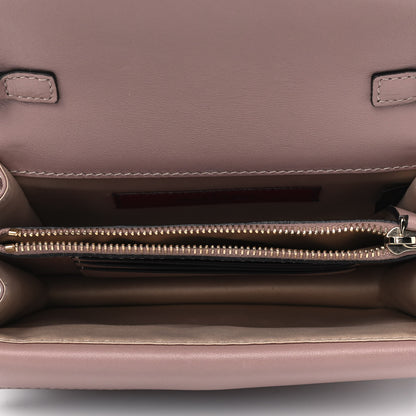 Valentino Garavani Vitello Rockstud Wallet on Chain Poudre 4 of 5