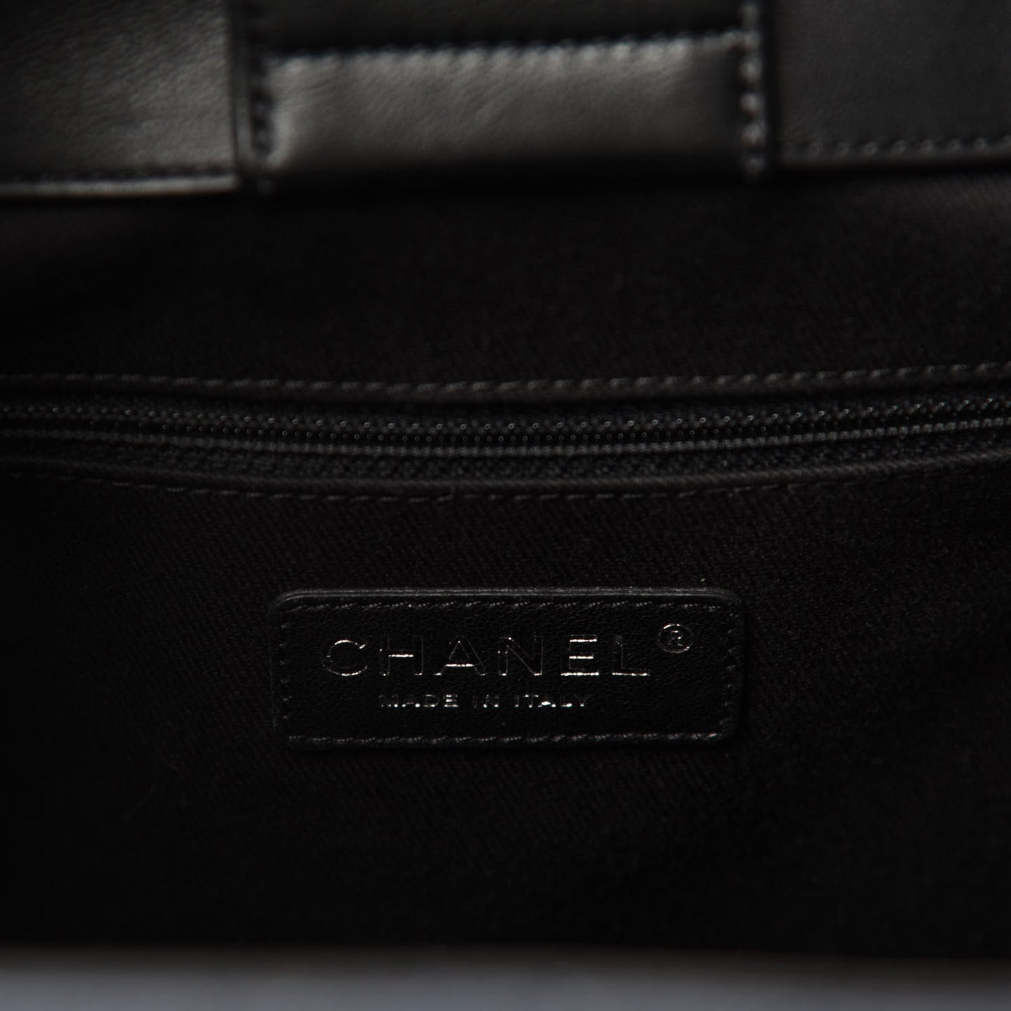 Caviar Quilted Medium CC Bucket Bag Dark Blue