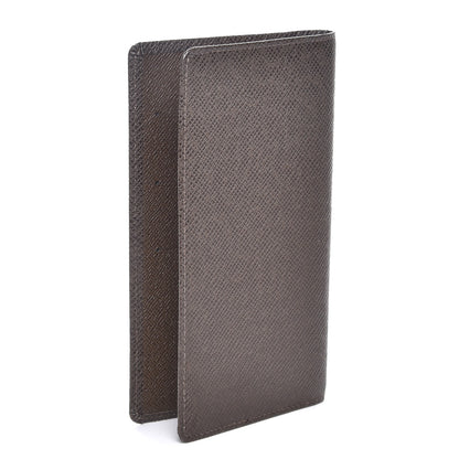 Louis Vuitton Taiga Pocket Agenda Cover Grizzli 3 of 7