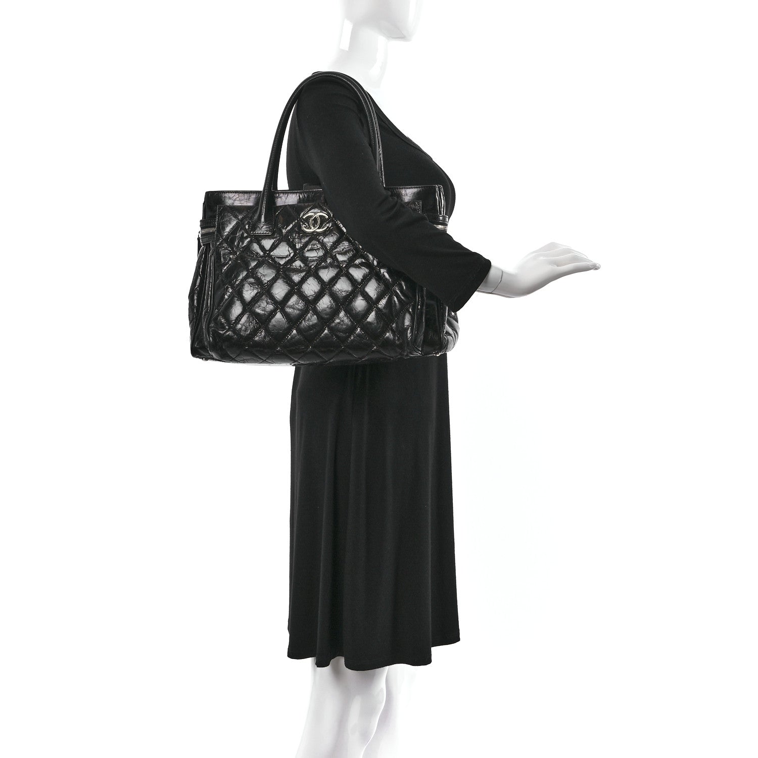 Chanel Glazed Calfskin Quilted Large New Portobello Tote Black 3 of 11