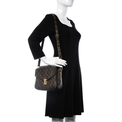 Louis Vuitton Monogram Pochette Metis 3 of 17