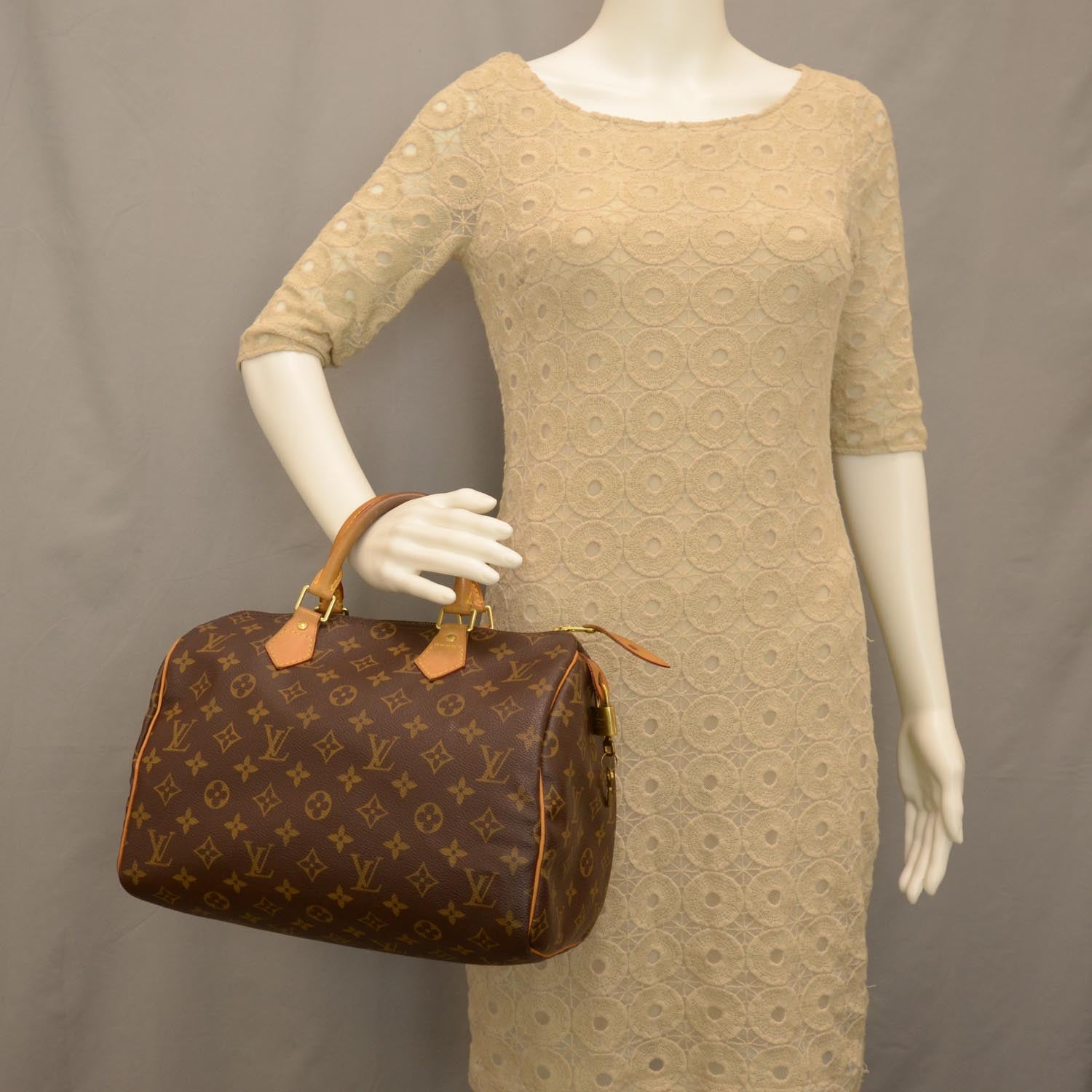 Louis Vuitton Monogram Speedy 30 2 of 7