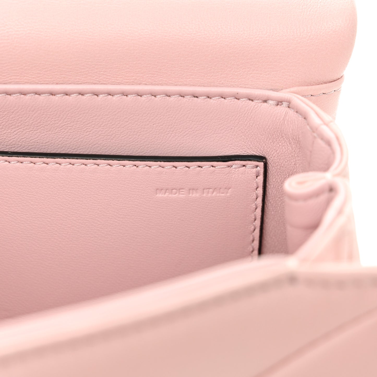 Nappa Lacquer Monochrome One Stud Chain Clutch Rose Quartz