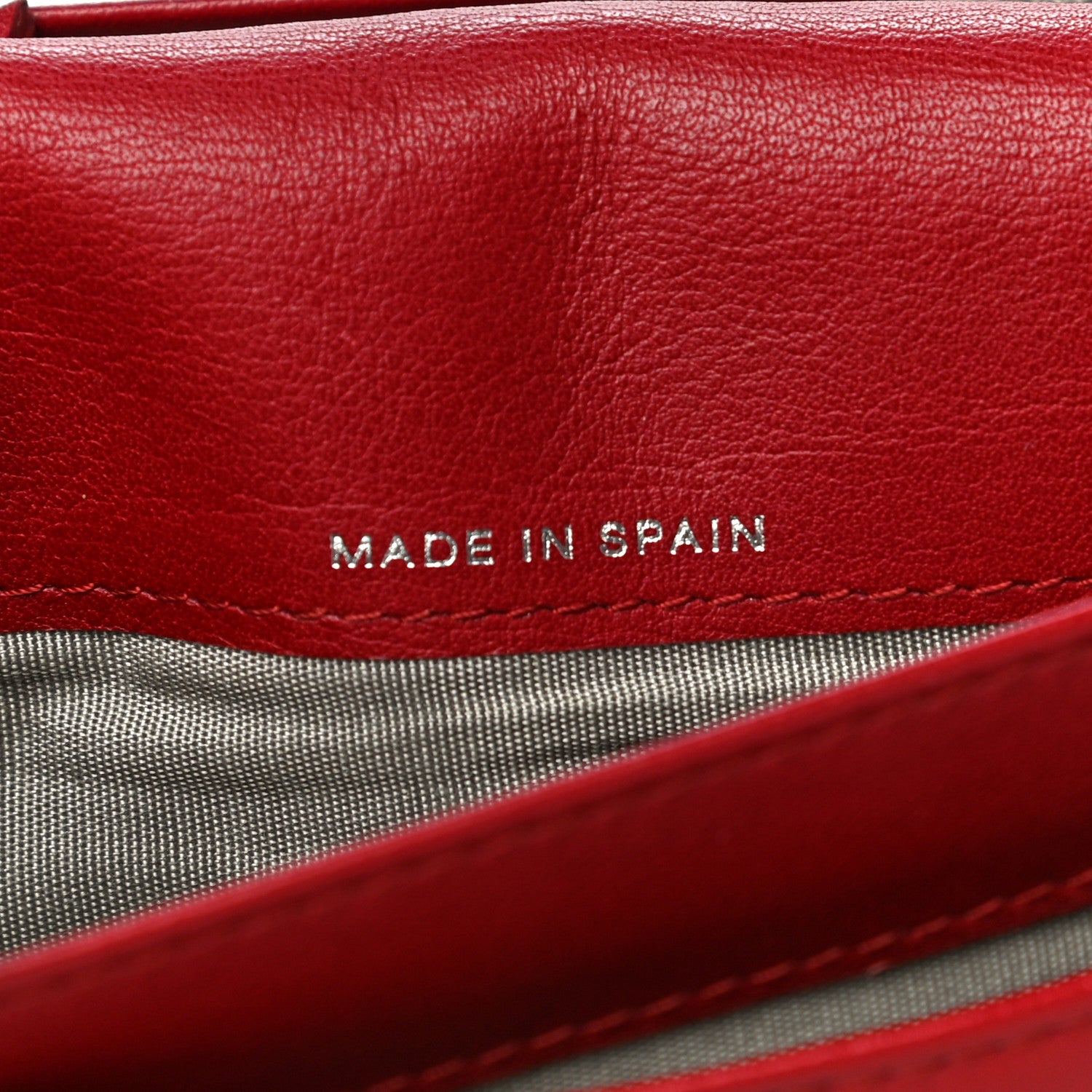 Chanel Patent Quilted Brilliant Yen Wallet Red 7 of 19