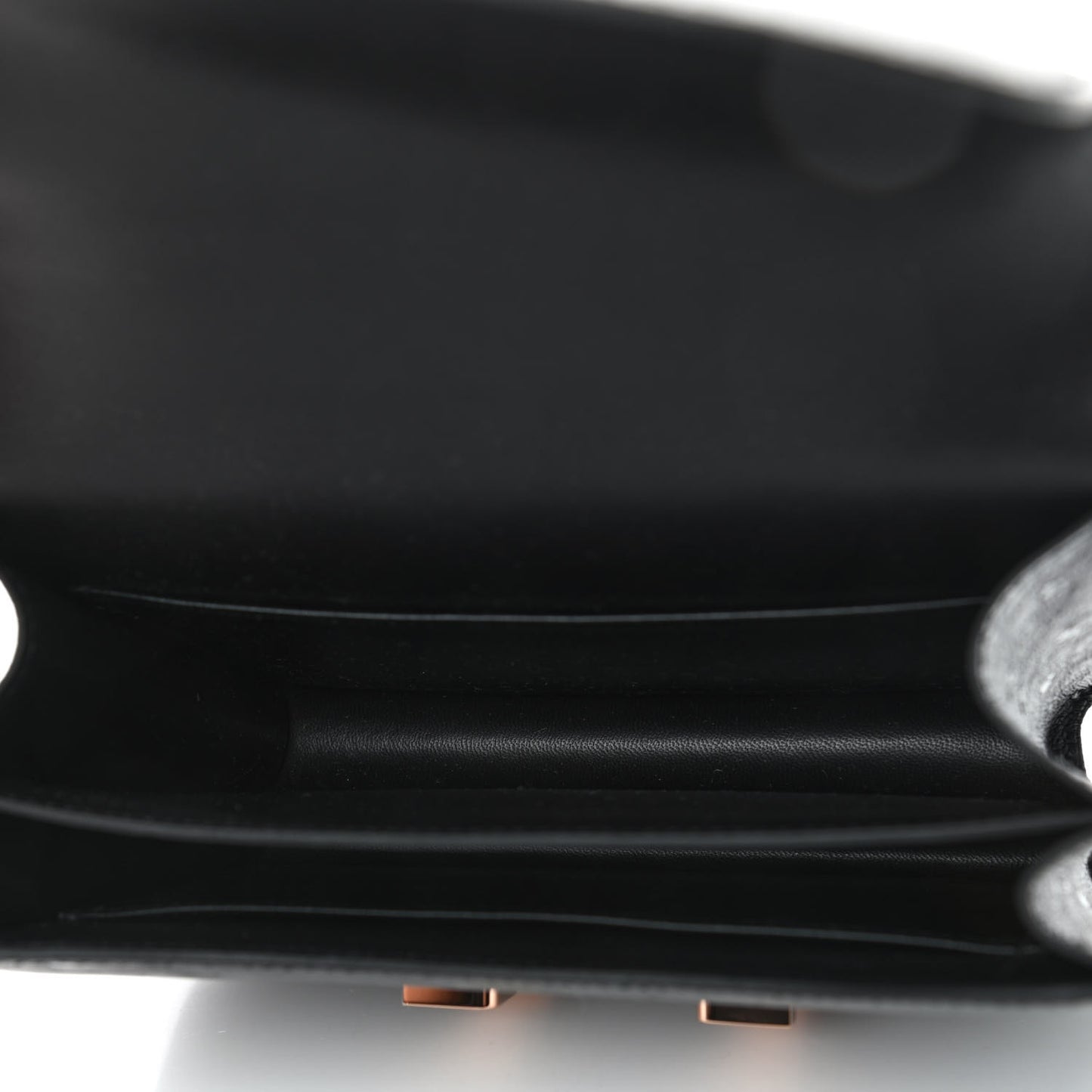 Ostrich Constance 18 Black