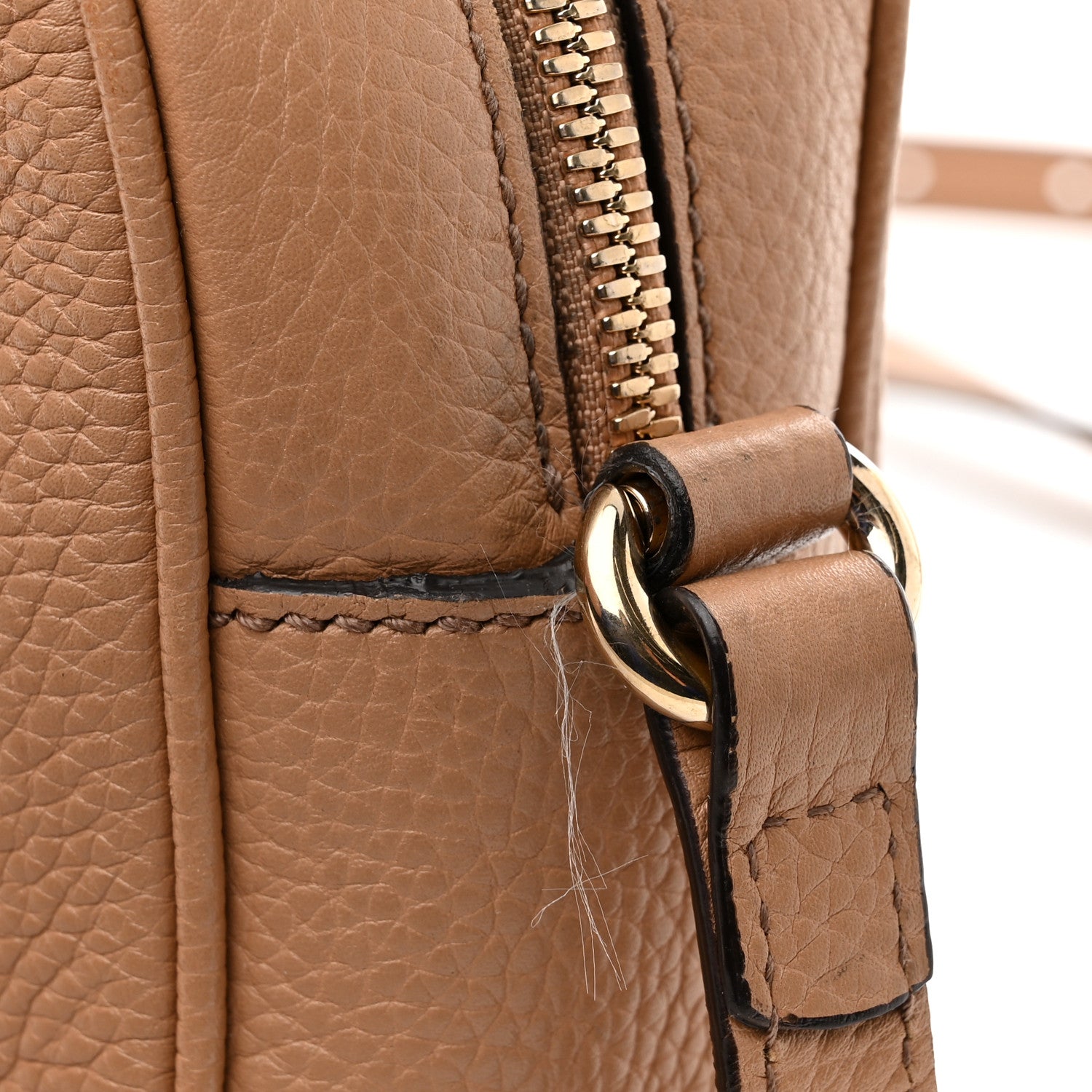 Gucci Pebbled Calfskin Small Soho Disco Bag Camelia 17 of 18