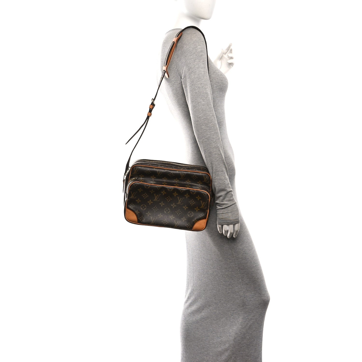 Louis Vuitton Monogram Nil 28 2 of 10