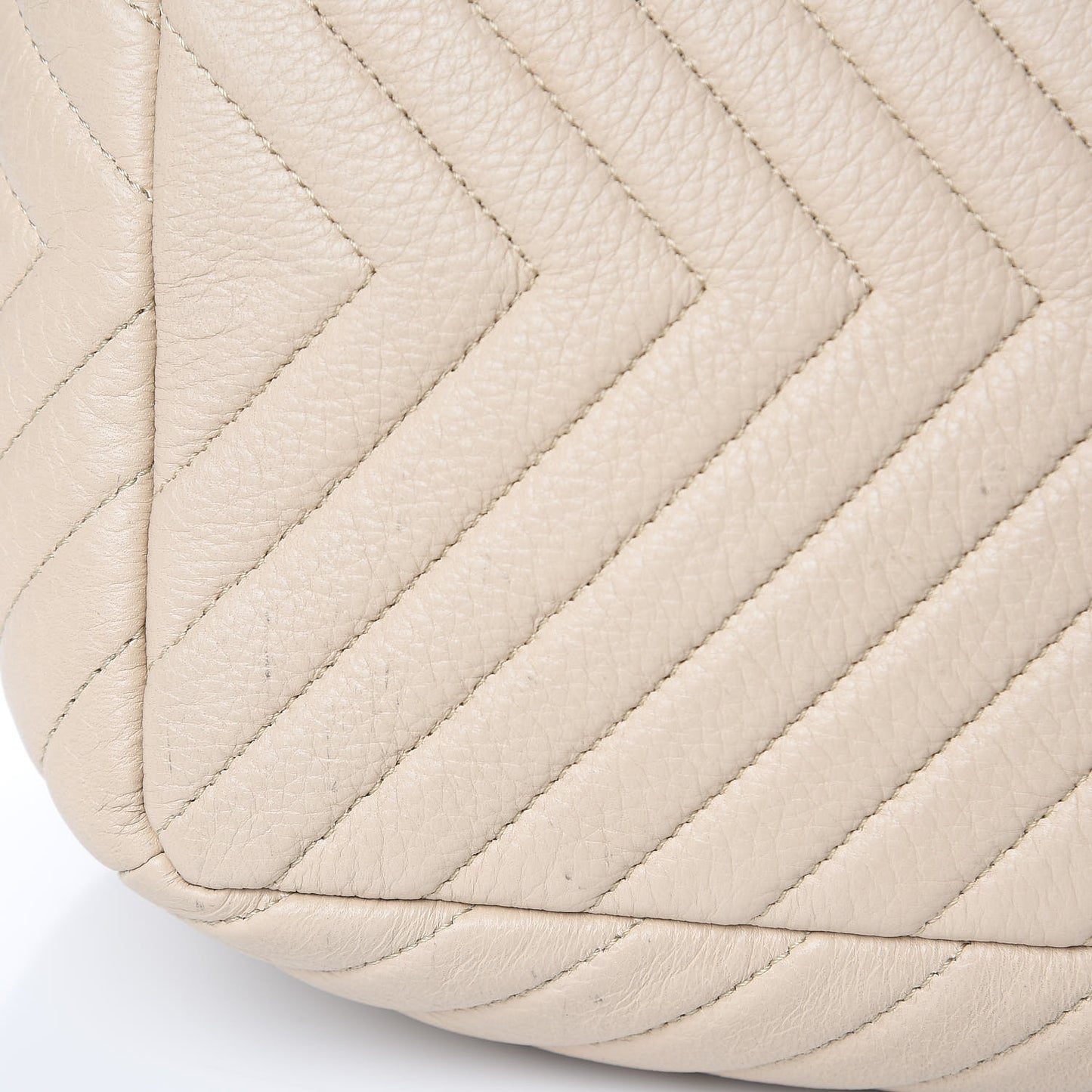 Deerskin Chevron Large CC Chain Bucket Drawstring Bag Beige