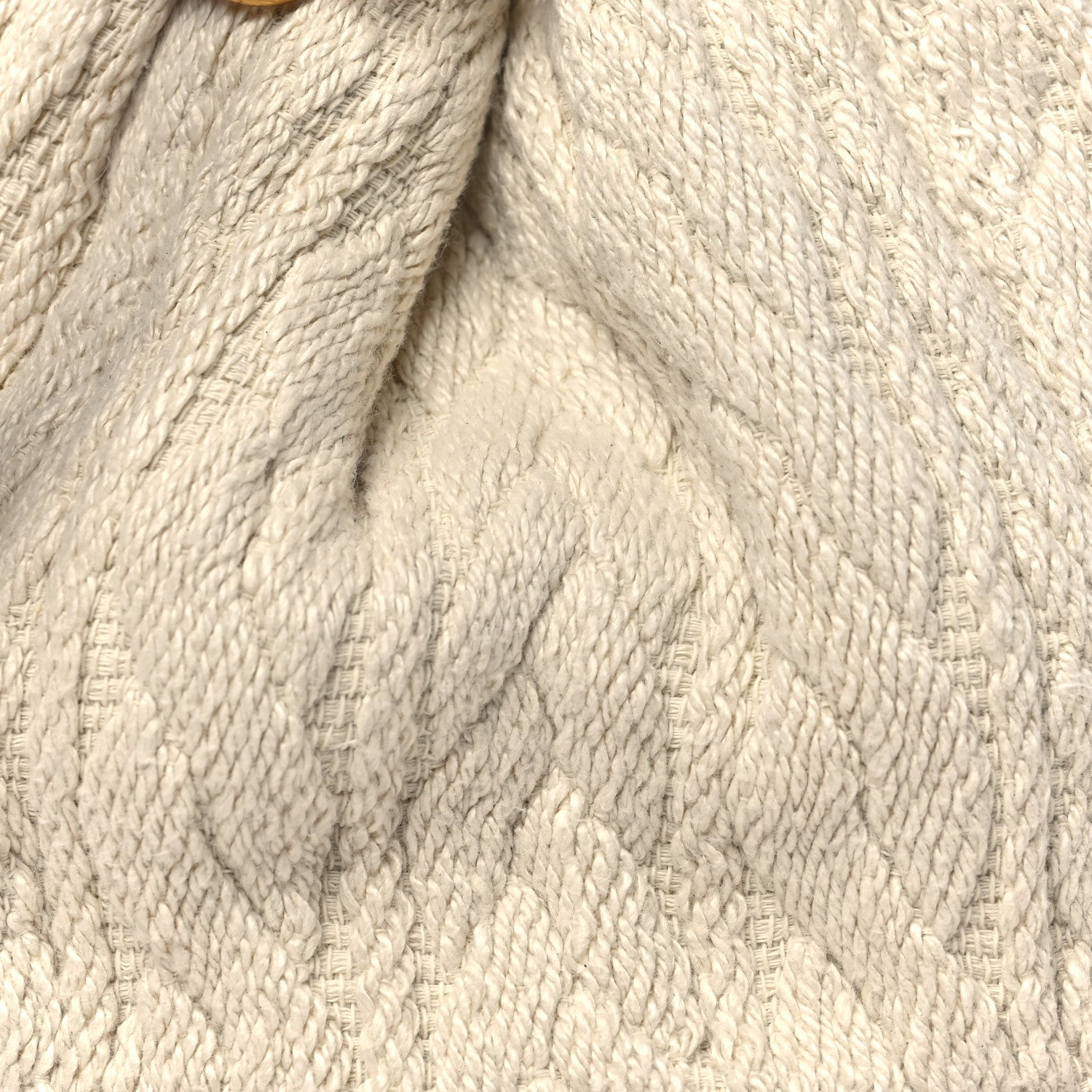 Saint Laurent Calfskin Tessuto Treccia Knit Le Maillon Bucket Bag Soy Milk 8 of 11