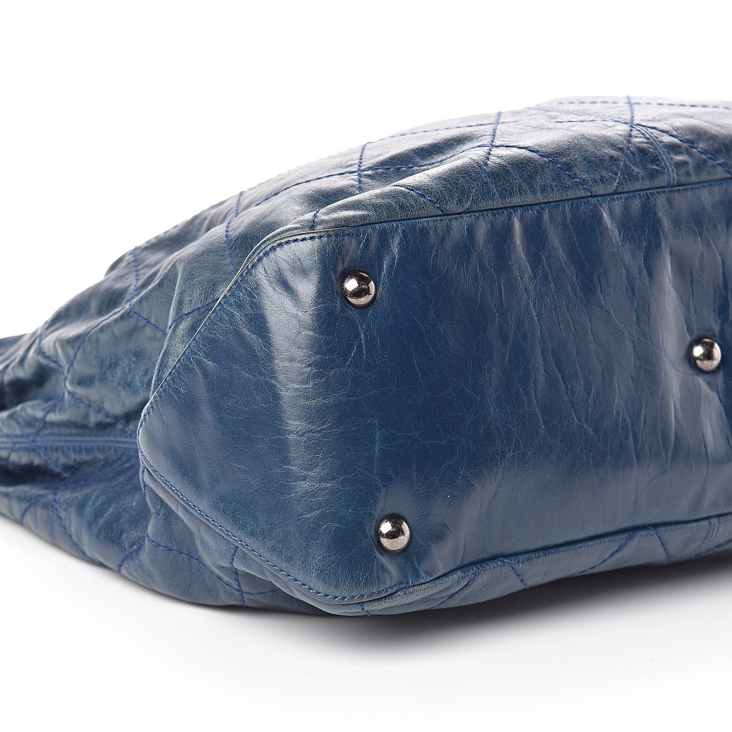 Aged Calfskin Quilted Coco Supple Hobo Blue