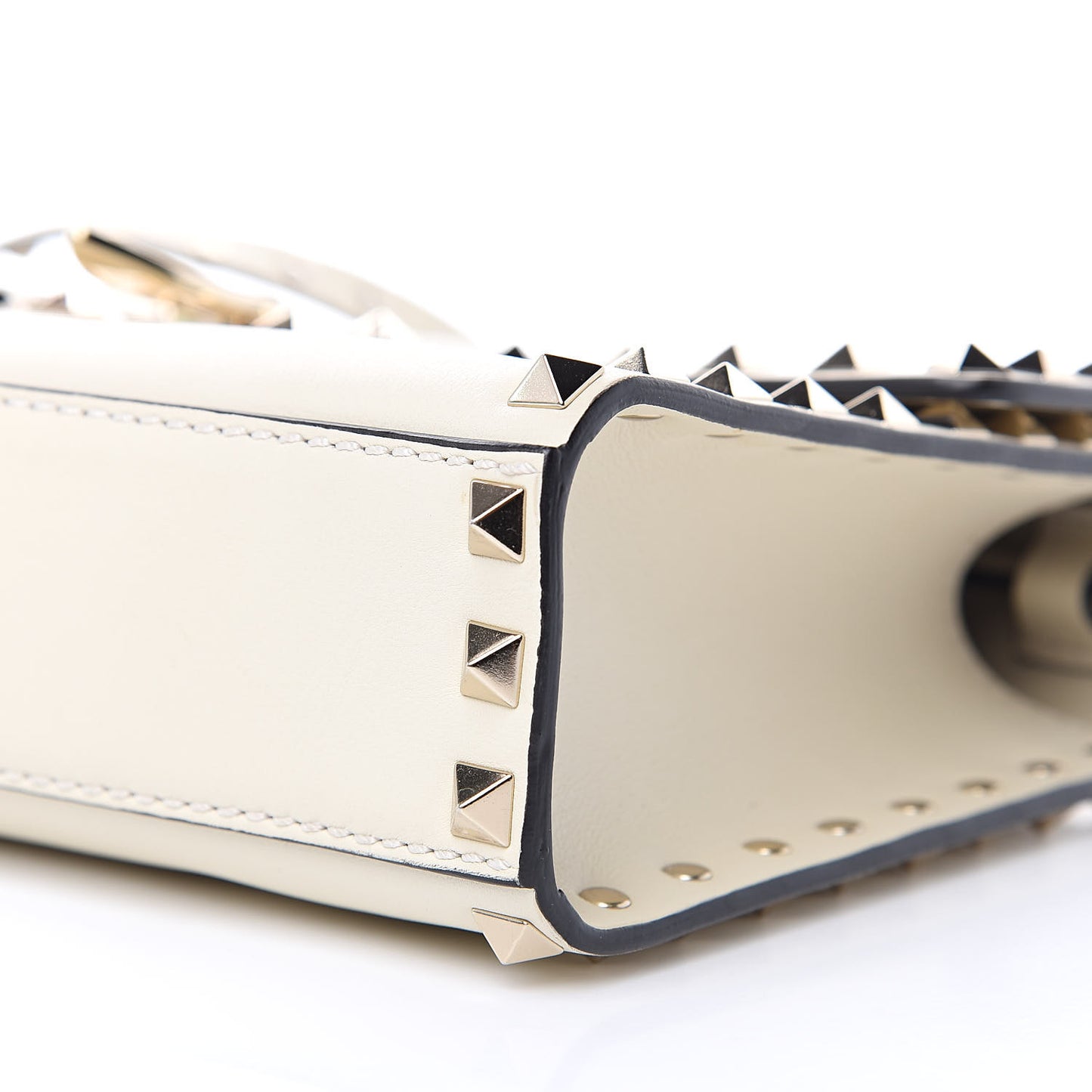 Vitello Medium Rockstud Flip Lock Crossbody Bag White