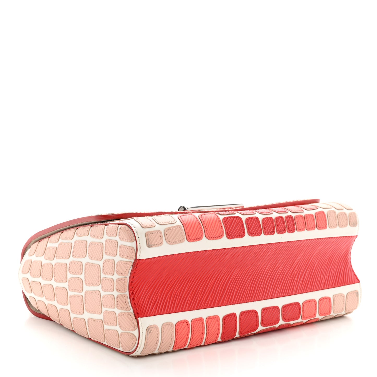 Epi Savane Twist Shoulder Bag MM Red