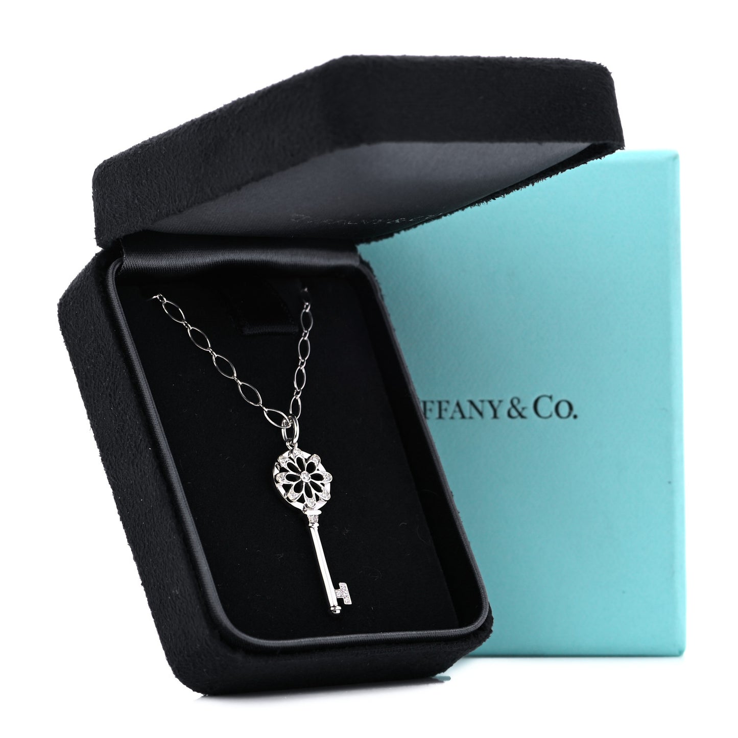 18K White Gold Diamond Floral Key Pendant Necklace