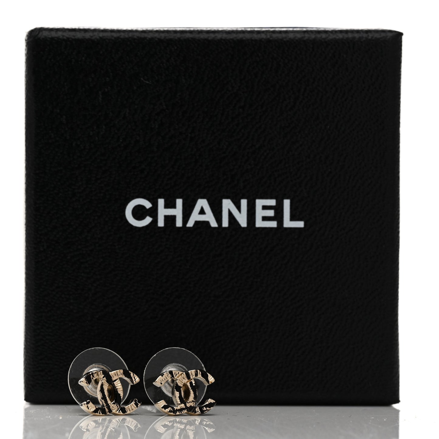 Metal CC Jackson Pollock Splattered Paint Earrings Black Gold