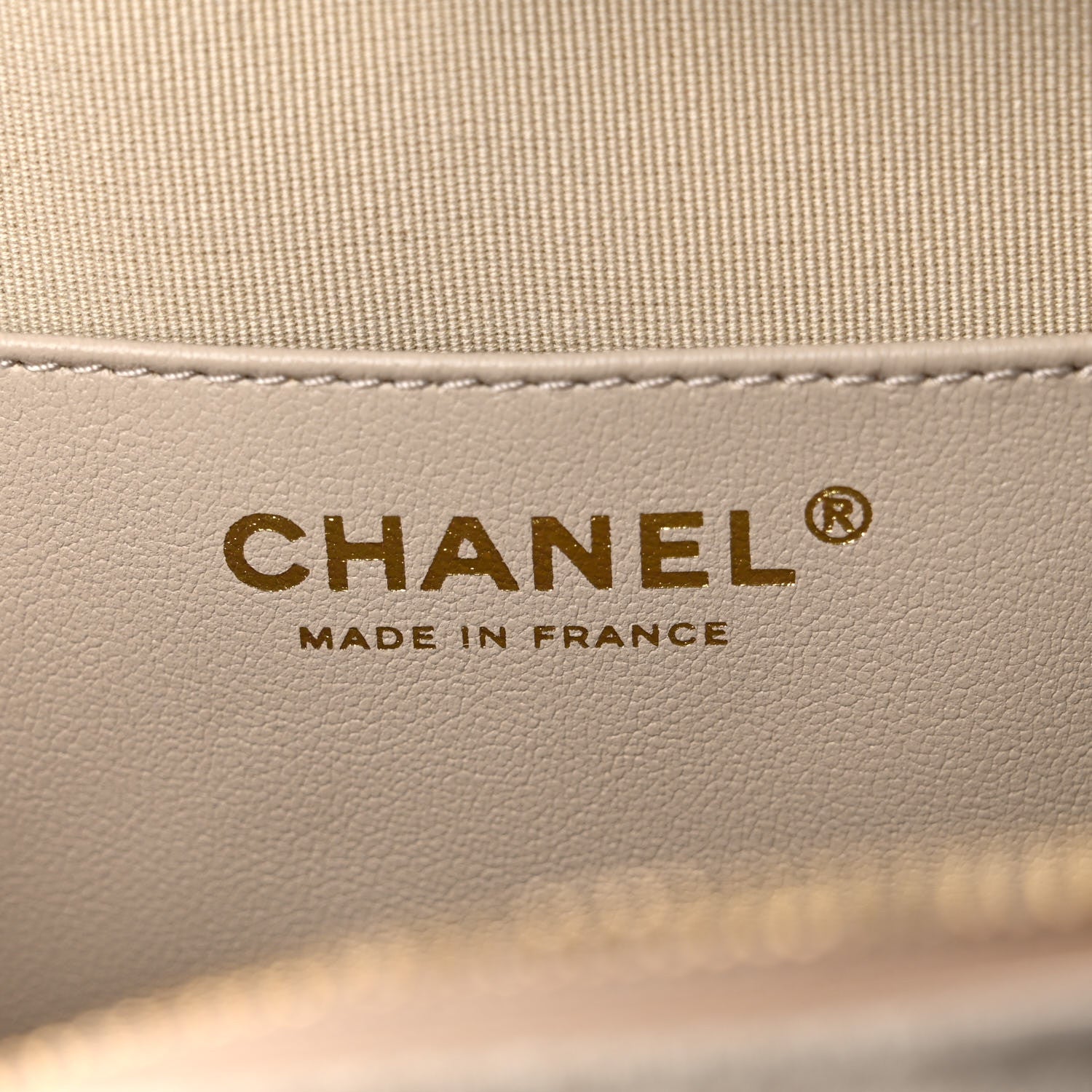 Chanel Metallic Lambskin Quilted CC In Love Heart Bag Gold 6 of 10