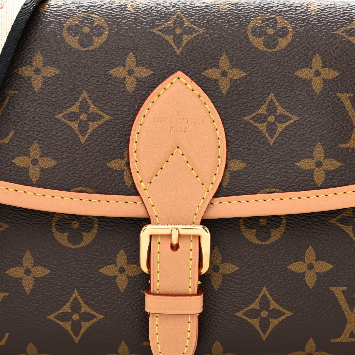 Monogram Diane Black
