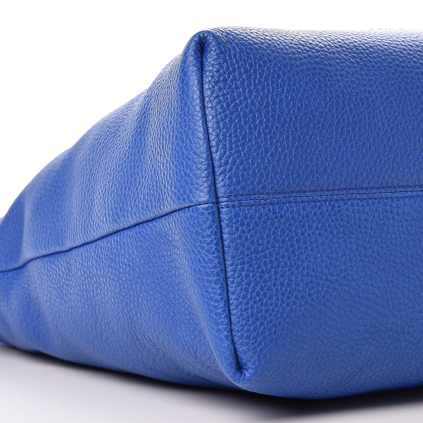Grainy Calfskin Medium Cale Hobo Brilliant Blue
