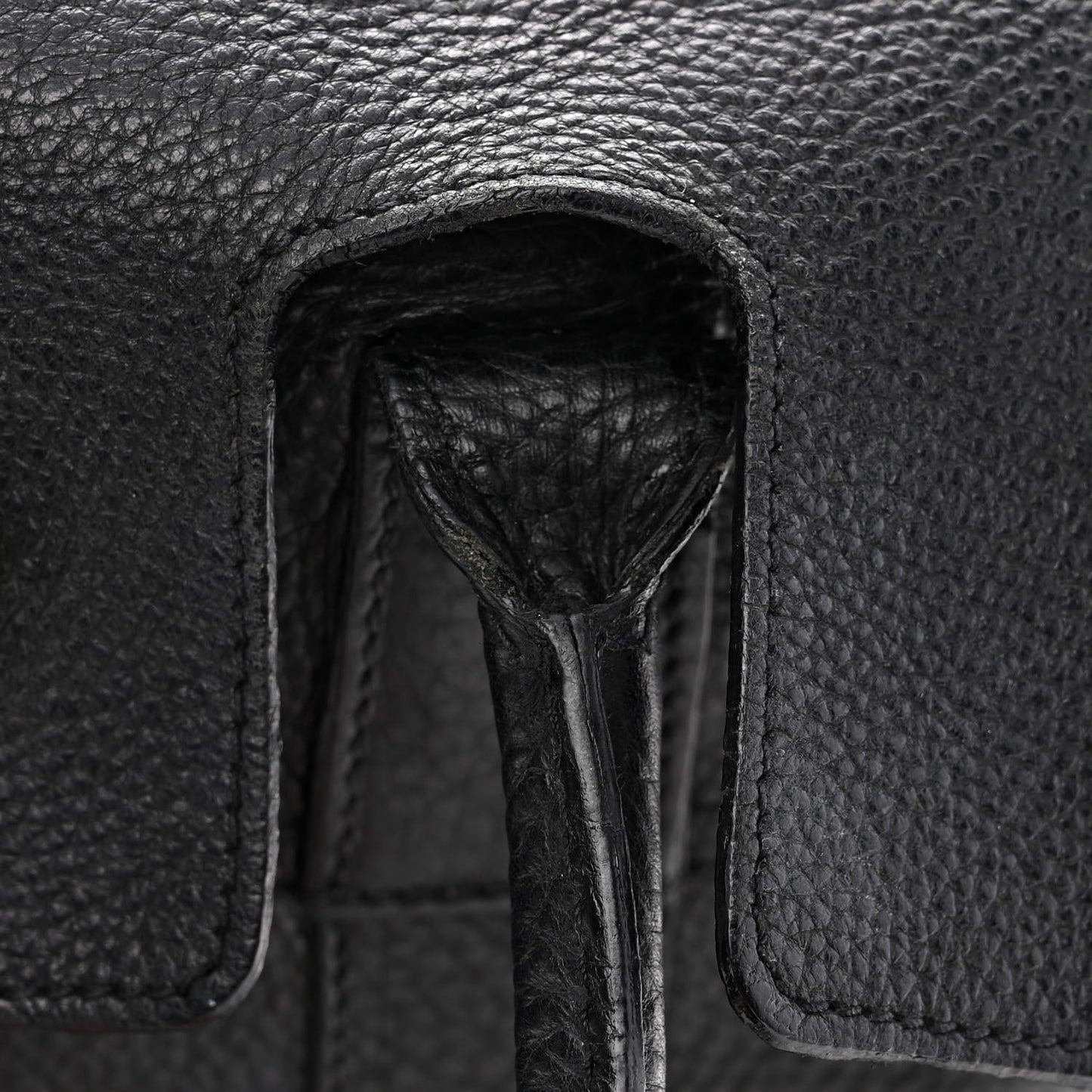 Glossy Buffalo Bayswater Black