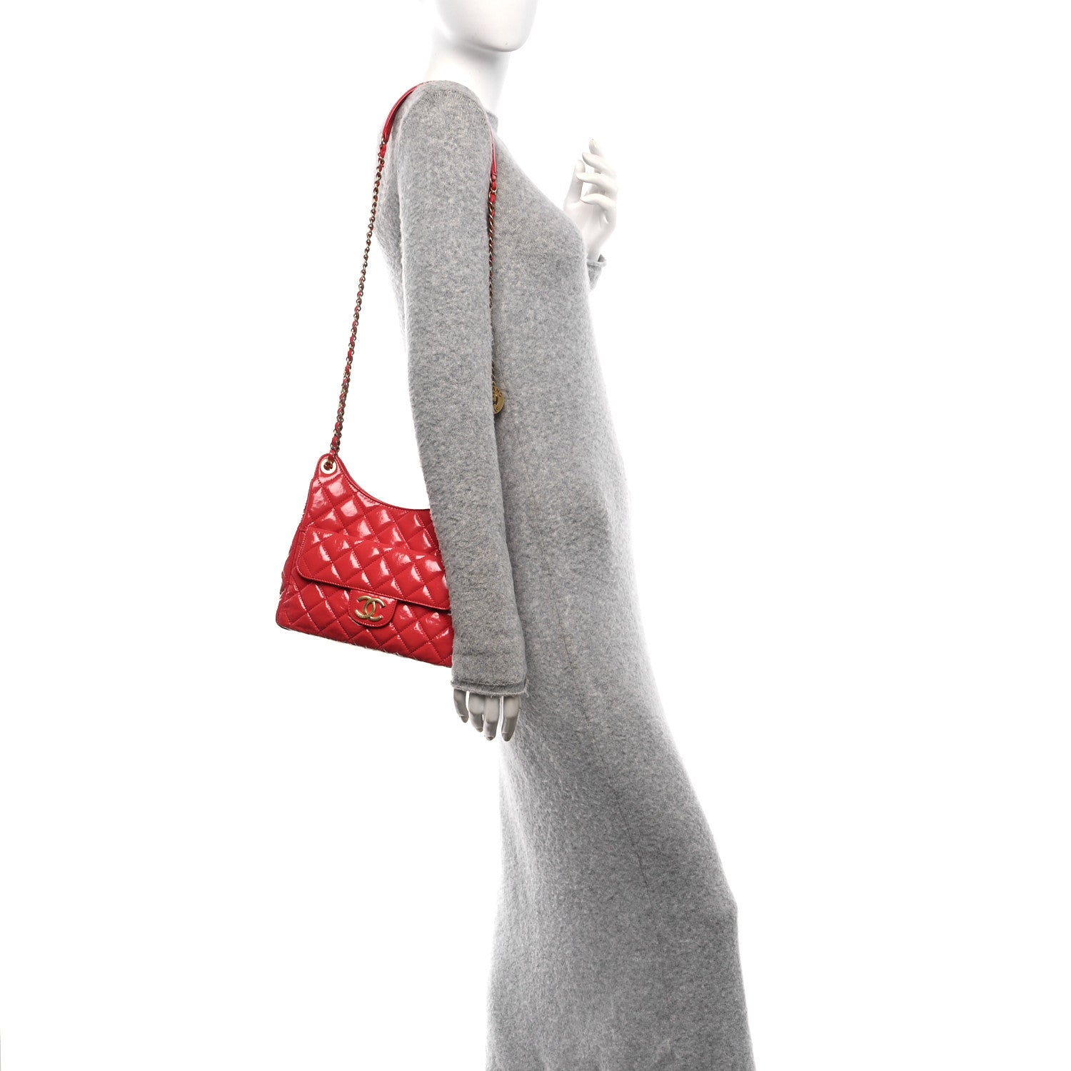 Chanel Shiny Crumpled Calfskin Quilted Wavy CC Hobo Red 2 of 10