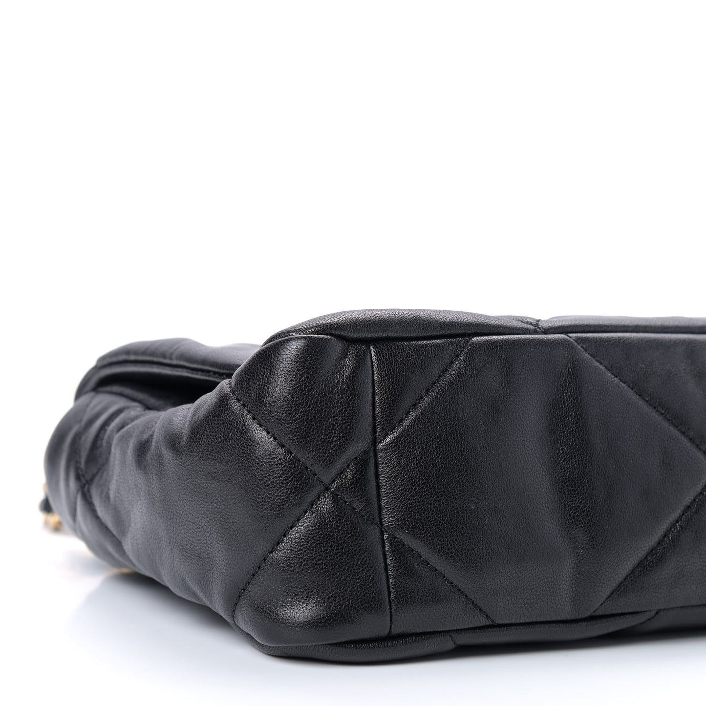 Lambskin Quilted Medium Chanel 19 Flap Black