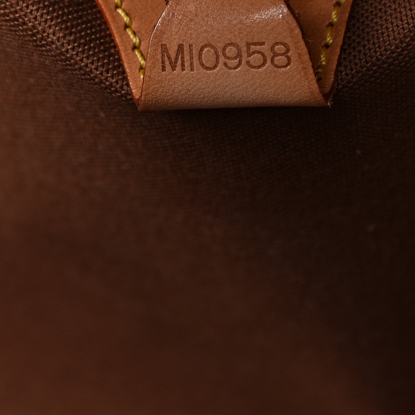 Monogram Ellipse MM