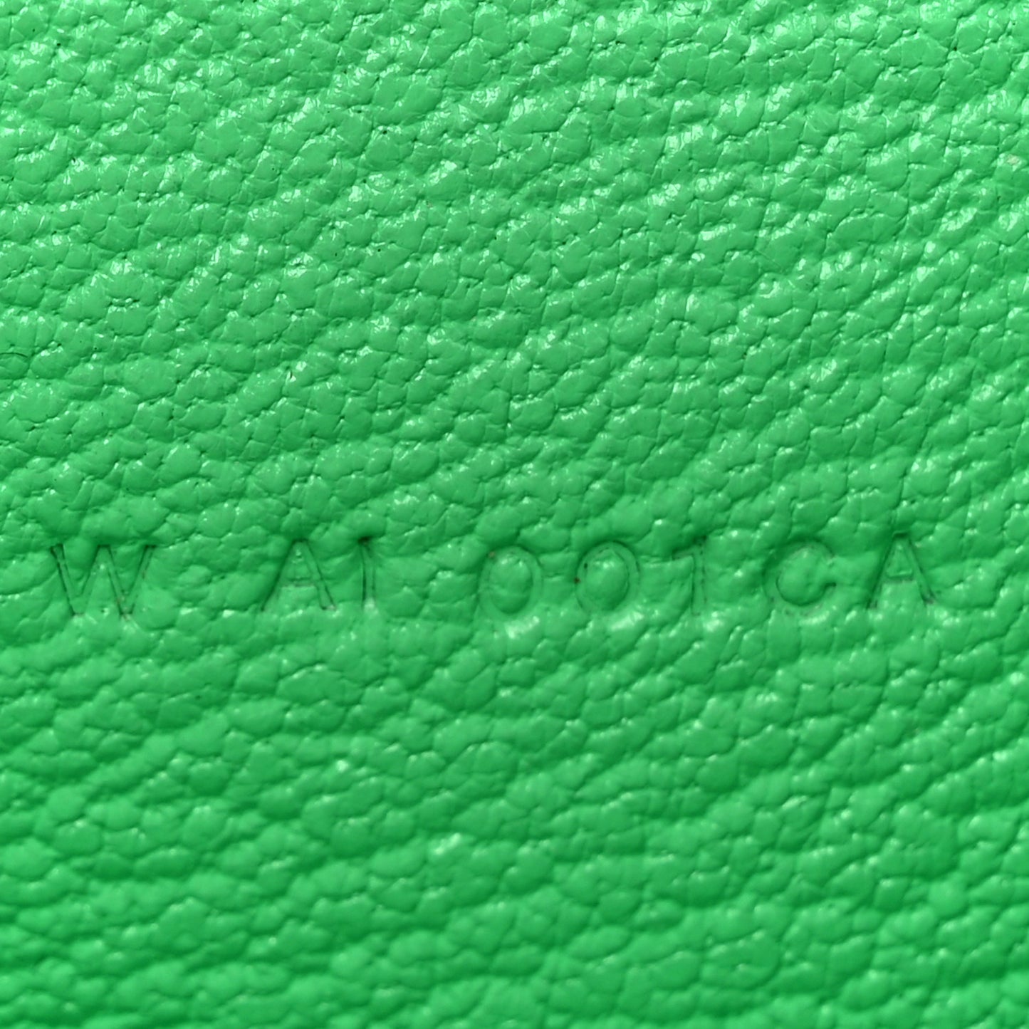 Chevre Mysore Mini Bearn Wallet Vert Comics