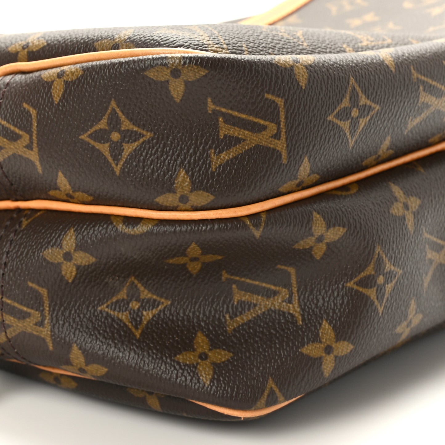 Monogram Reporter PM