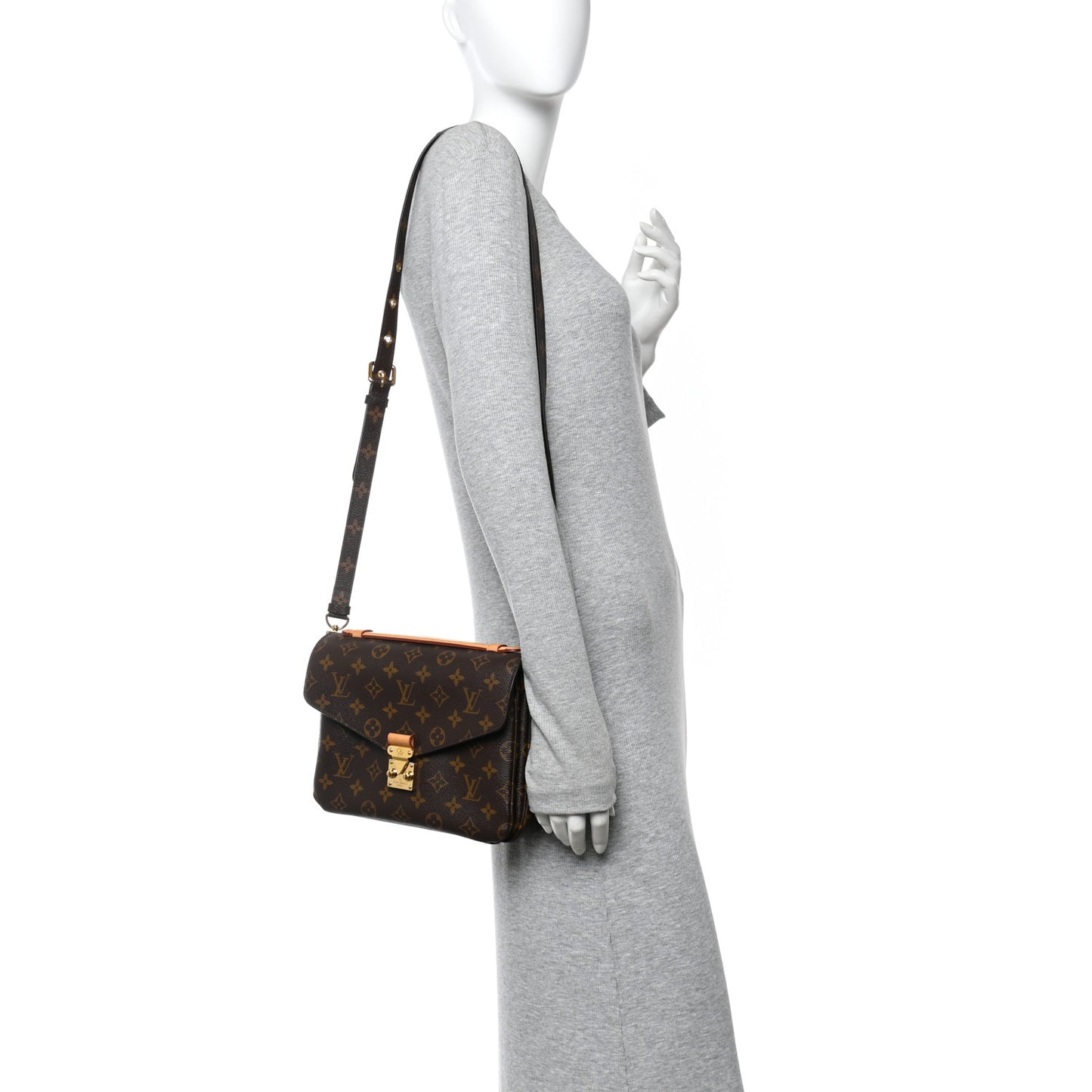 Monogram Pochette Metis