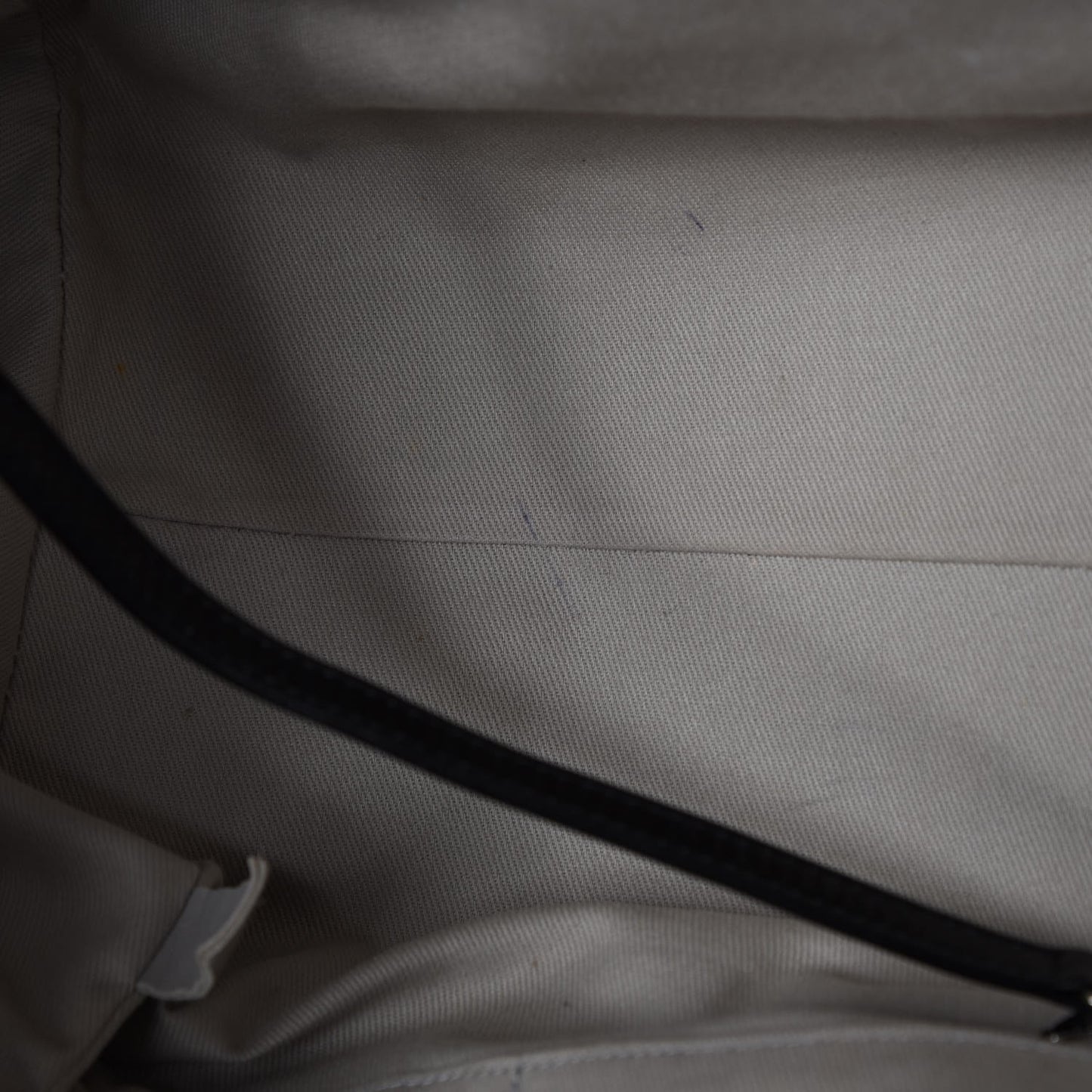 Glazed Calfskin Large Deauville Tote Black