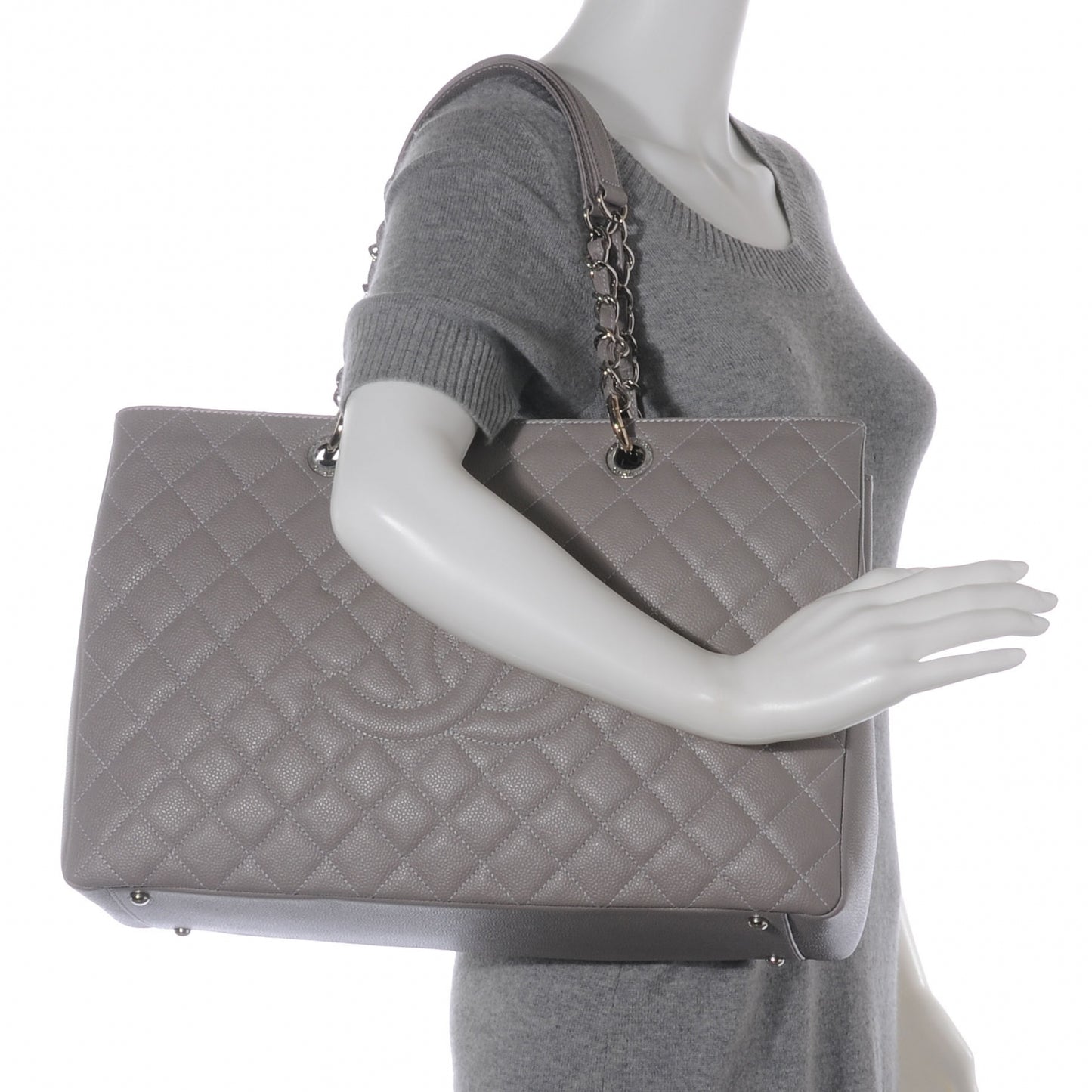 Caviar XL Grand Shopping Tote GST Grey