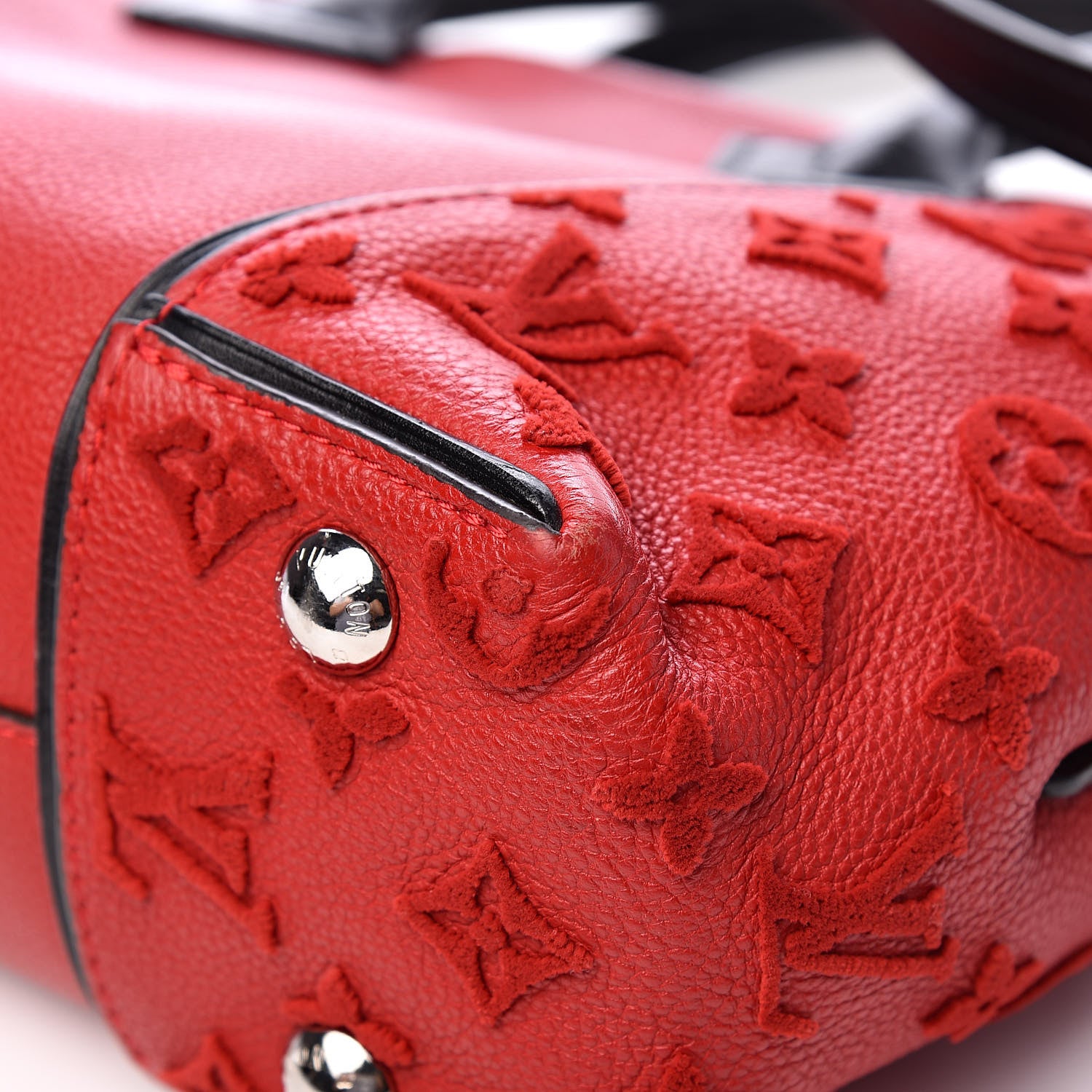 Louis Vuitton Veau Cachemire Tote W BB 14 of 15