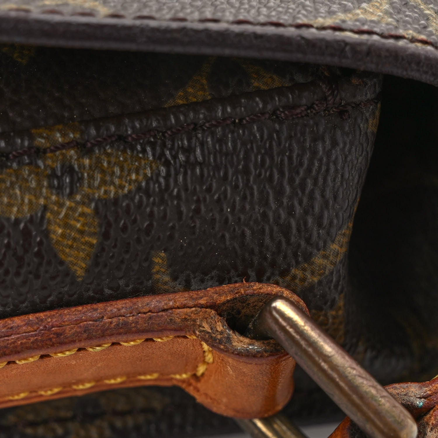 Louis Vuitton Monogram Saint Cloud PM 14 of 19