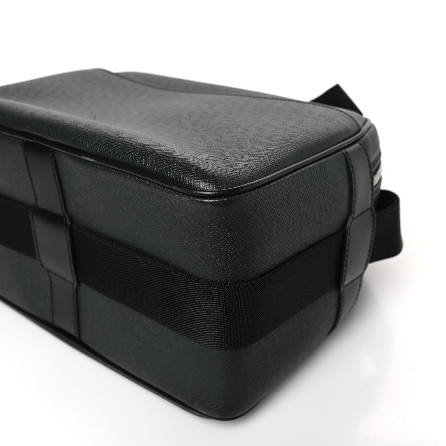 Louis Vuitton Taiga Reporter Messenger Ardoise 9 of 9
