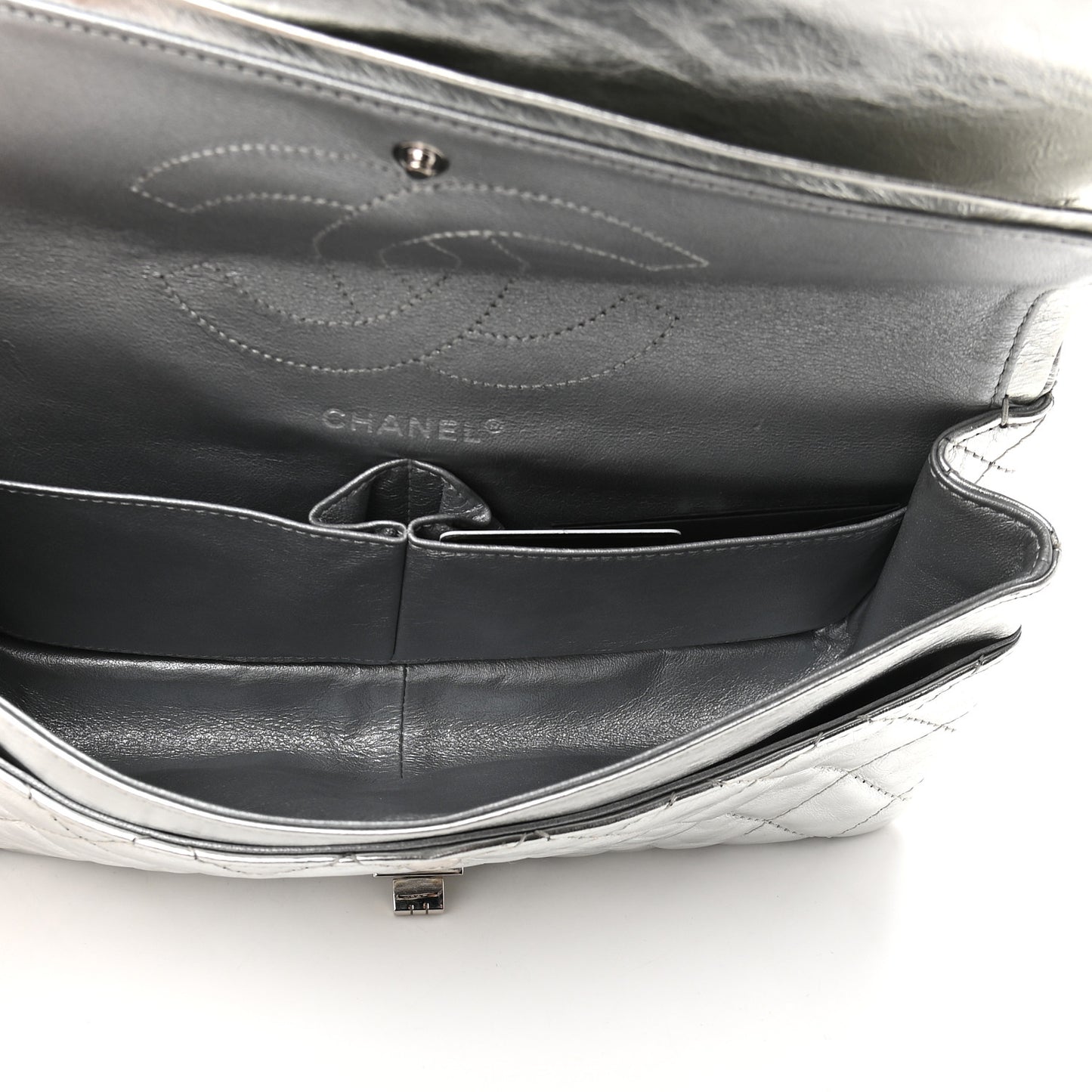 Metallic Aged Calfskin Quilted 2.55 Reissue 226 Flap Silver